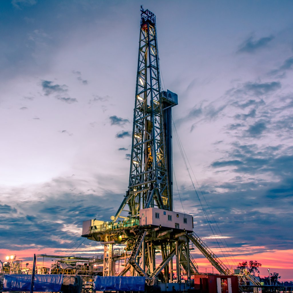 Download wallpaper technology, science, engineering, development, oil ...