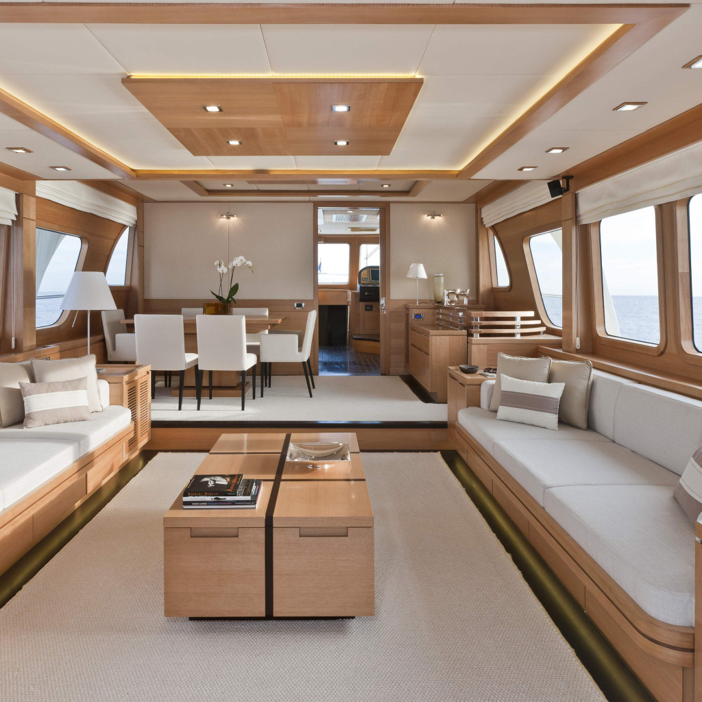 cruiser yachts interior