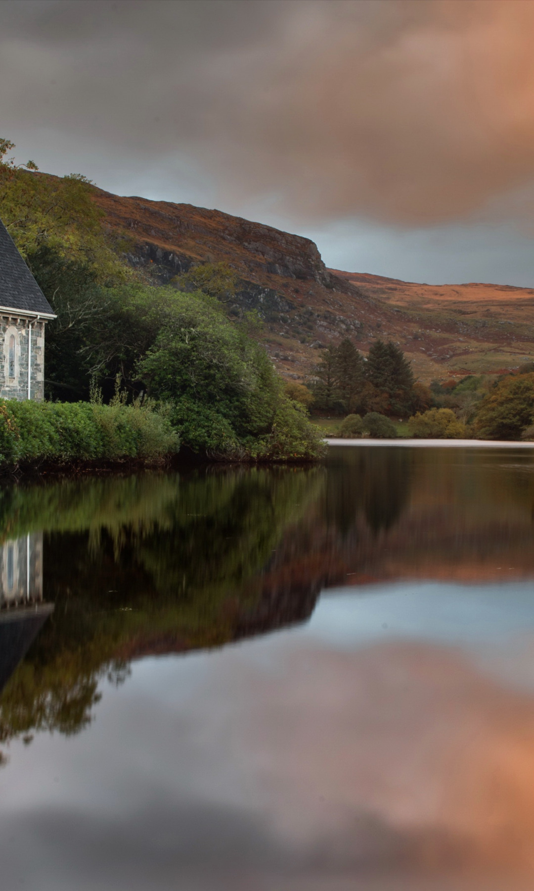 Download wallpaper Ireland, Cork, Gougane Barra, St Finbar's Oratory ...