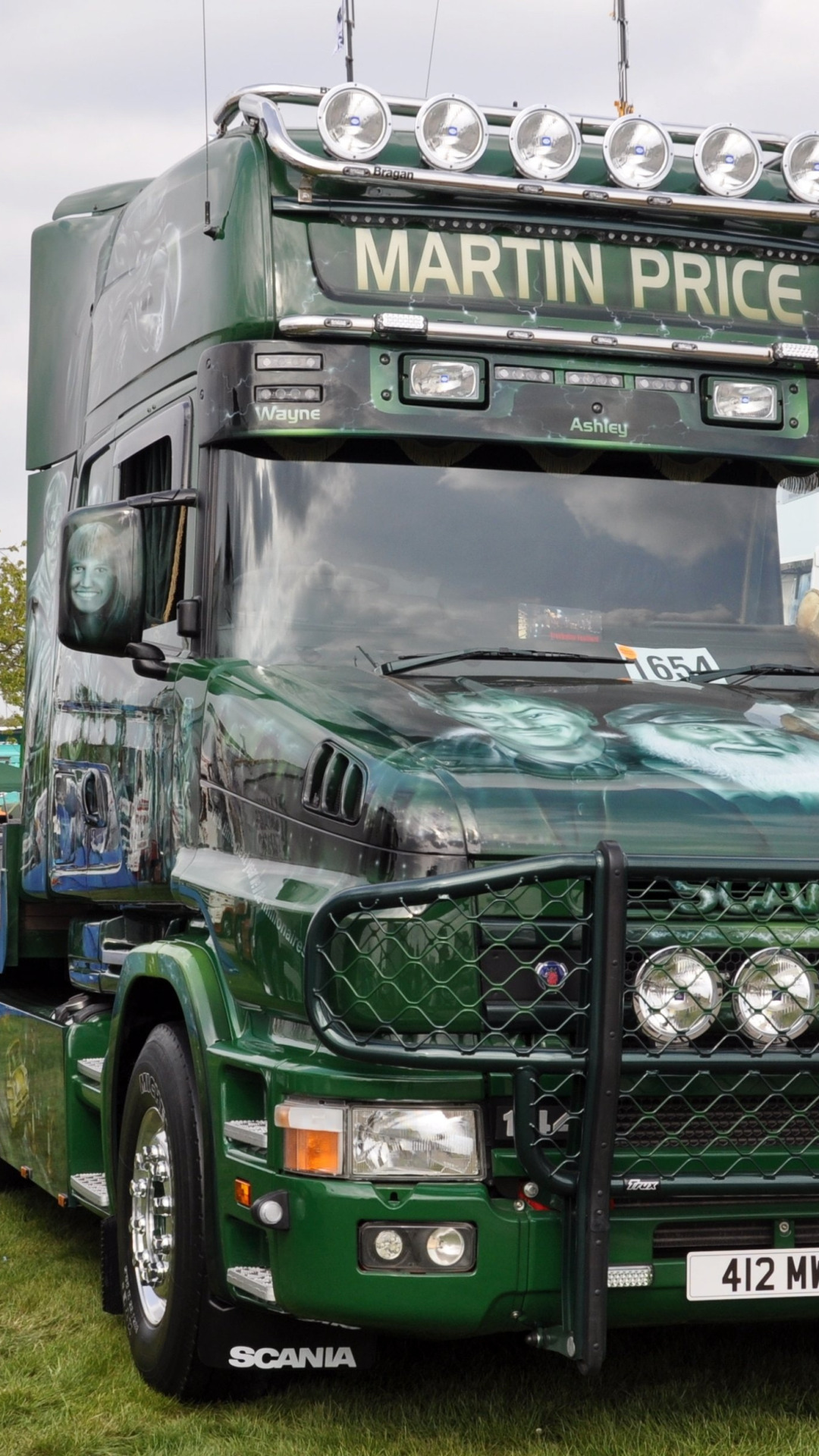 Download Wallpaper Green Front Tuning Truck Scania Tow Truck Scania T Section Trucks In