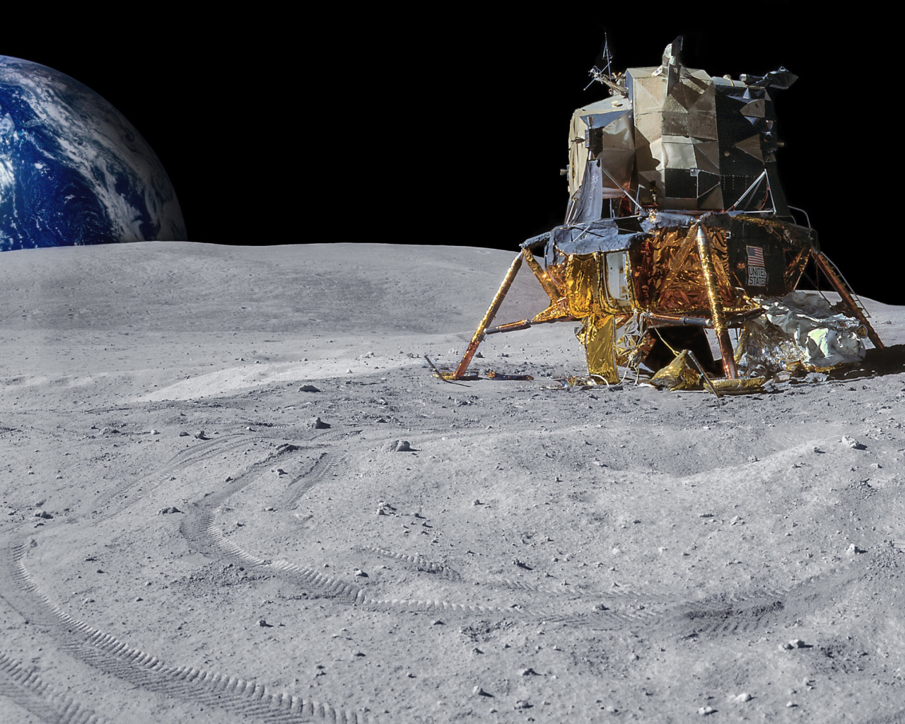 Стоя на поверхности луны. Аполлон 16 Луноход. Лунный модуль Аполлон 16. Посадочный модуль лунохода. Луноход Аполлон снимки.