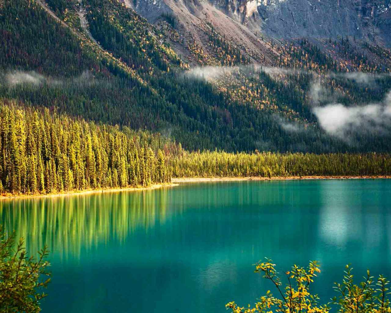 Emerald Lake Канада