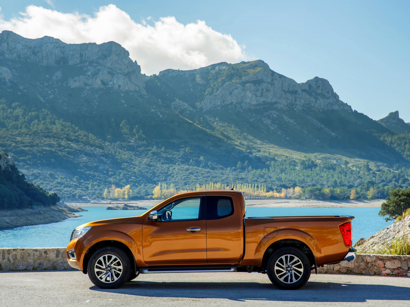 Download wallpaper mountains, profile, Nissan, pickup, Navara, King Cab ...