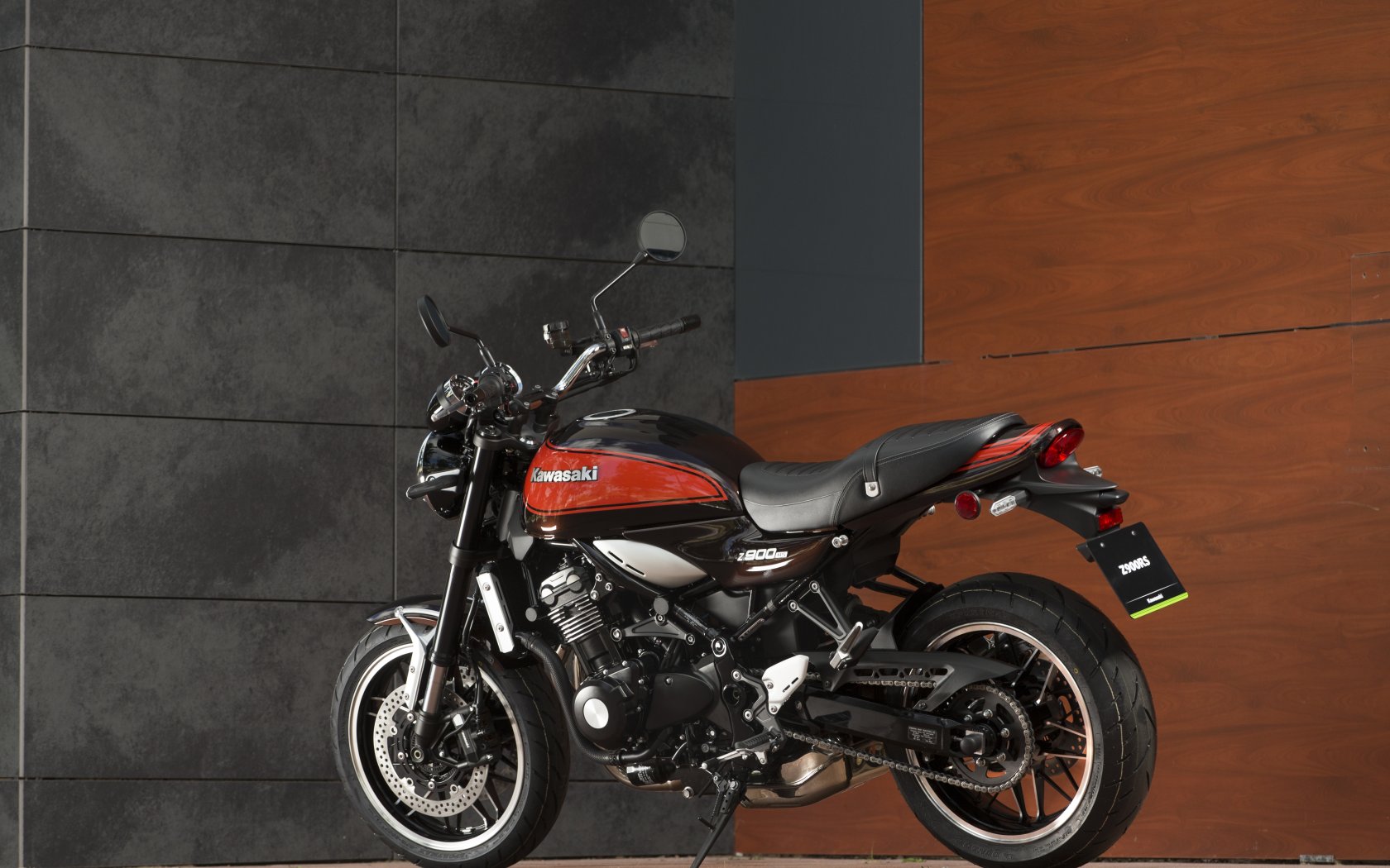 Z900 Rear View Download wallpaper Kawasaki, rear view, Kawasaki Z900RS, section ...