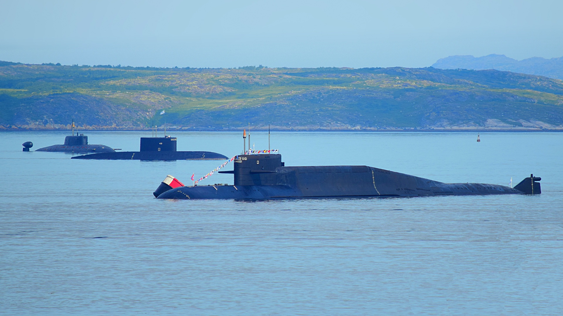 Download wallpaper submarines, Severomorsk, parade, section weapon in ...