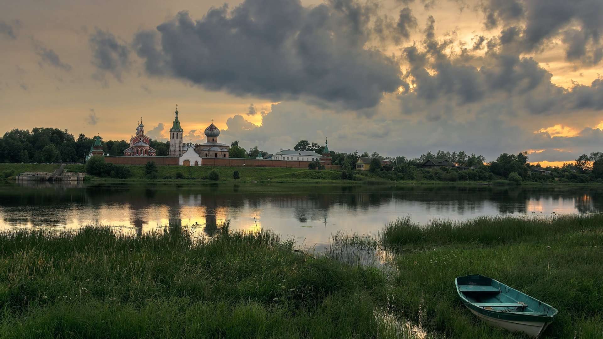 Staraya Riba Download wallpaper Staraya Ladoga, Leningrad oblast, the river Volkhov ...
