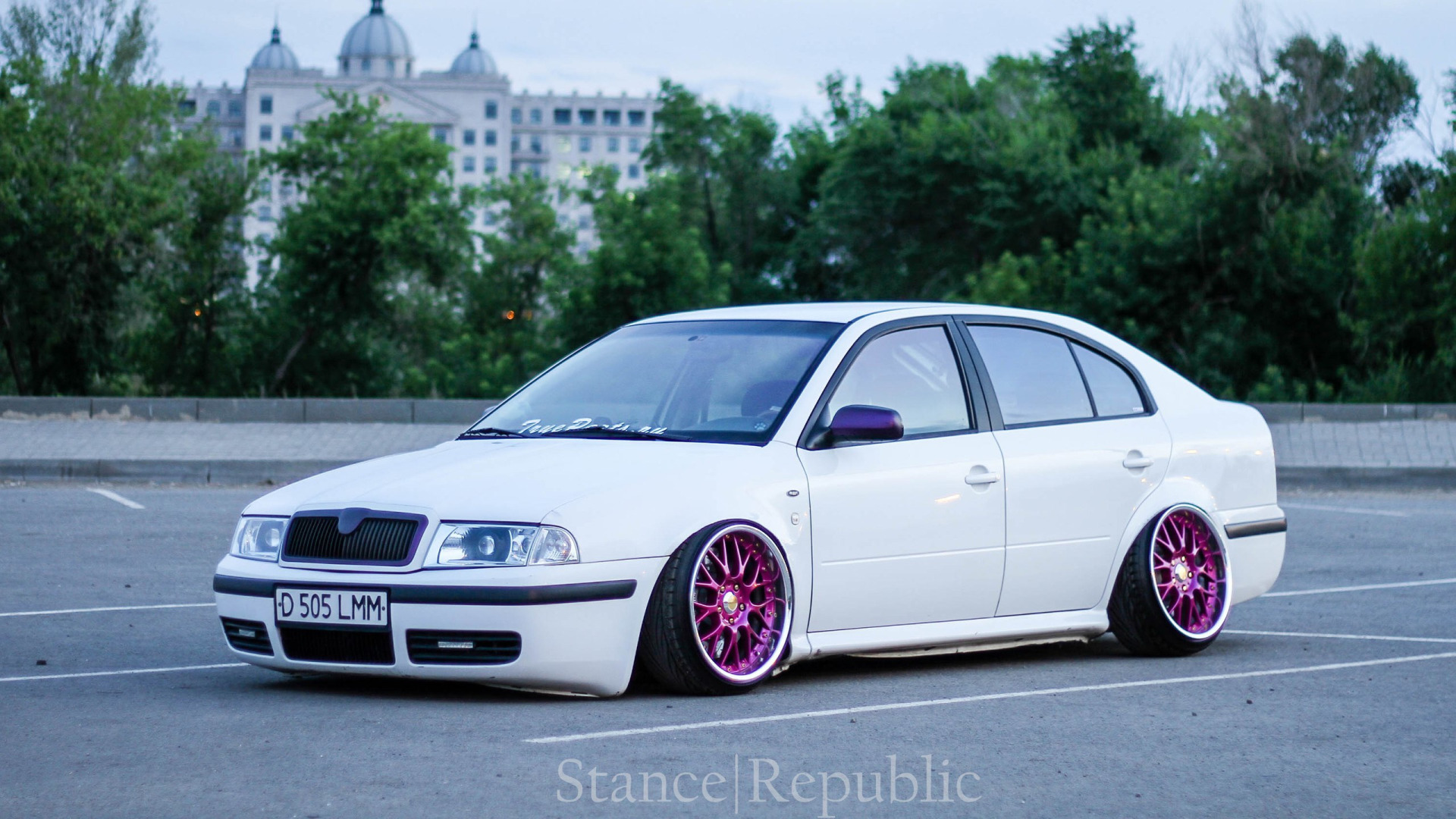 Download wallpaper white, wheels, tuning, low, Skoda, stance, skoda, Octavia,  section other in resolution 1920x1080