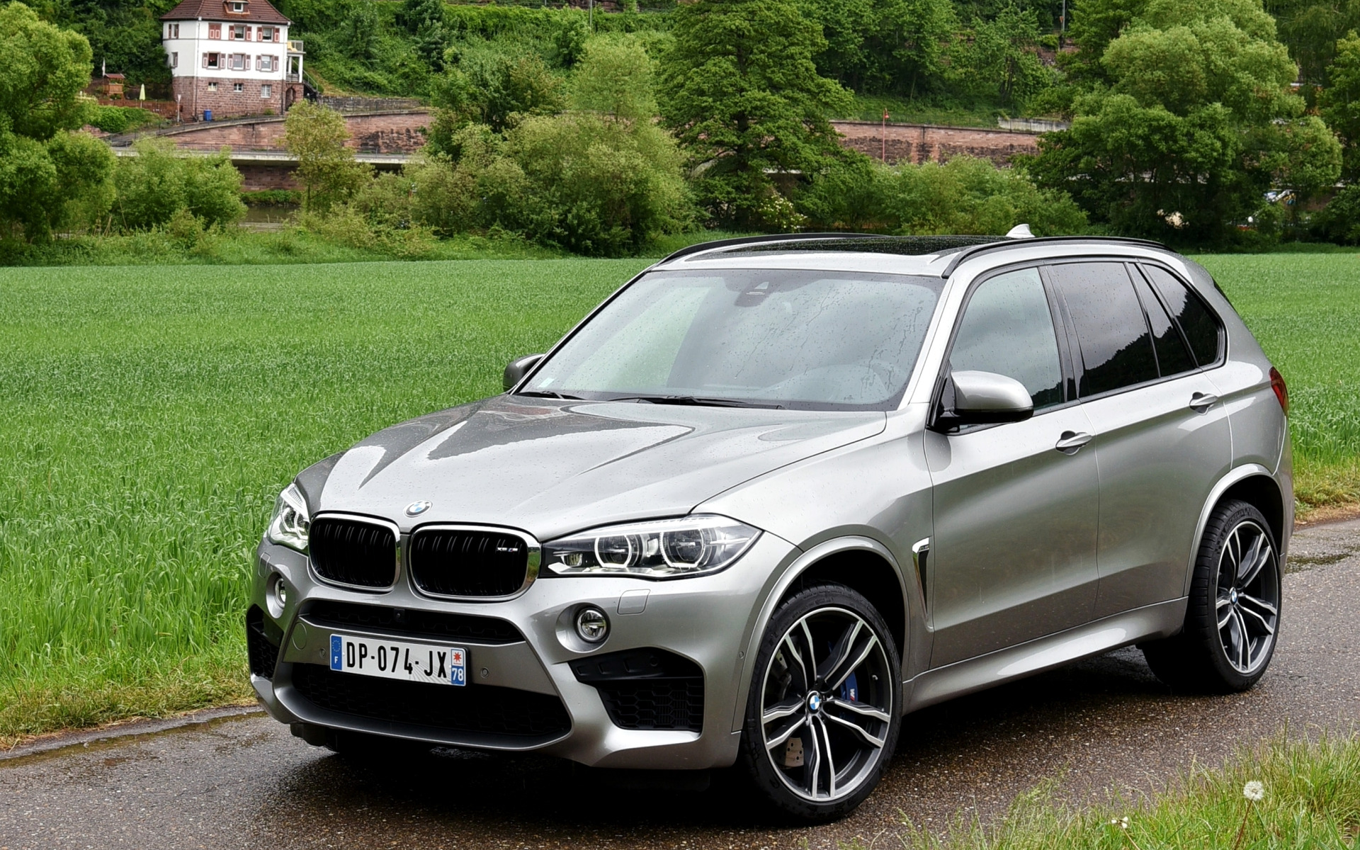 Икс 5 москва. БМВ х5 f15. BMW x5m 2015. БМВ x5 f15. БМВ х5 f15 дизель.