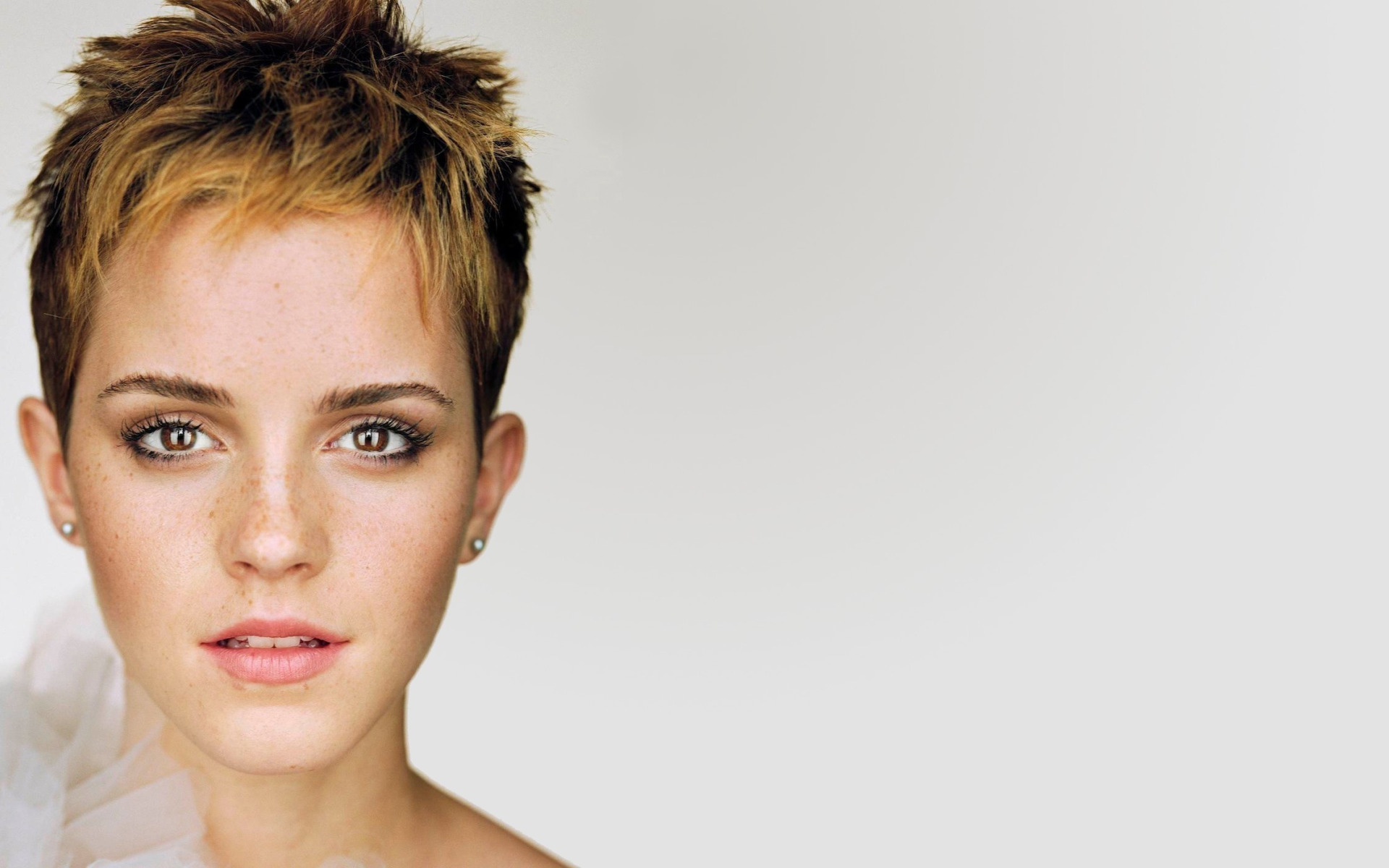 portrait, freckles, Emma Watson