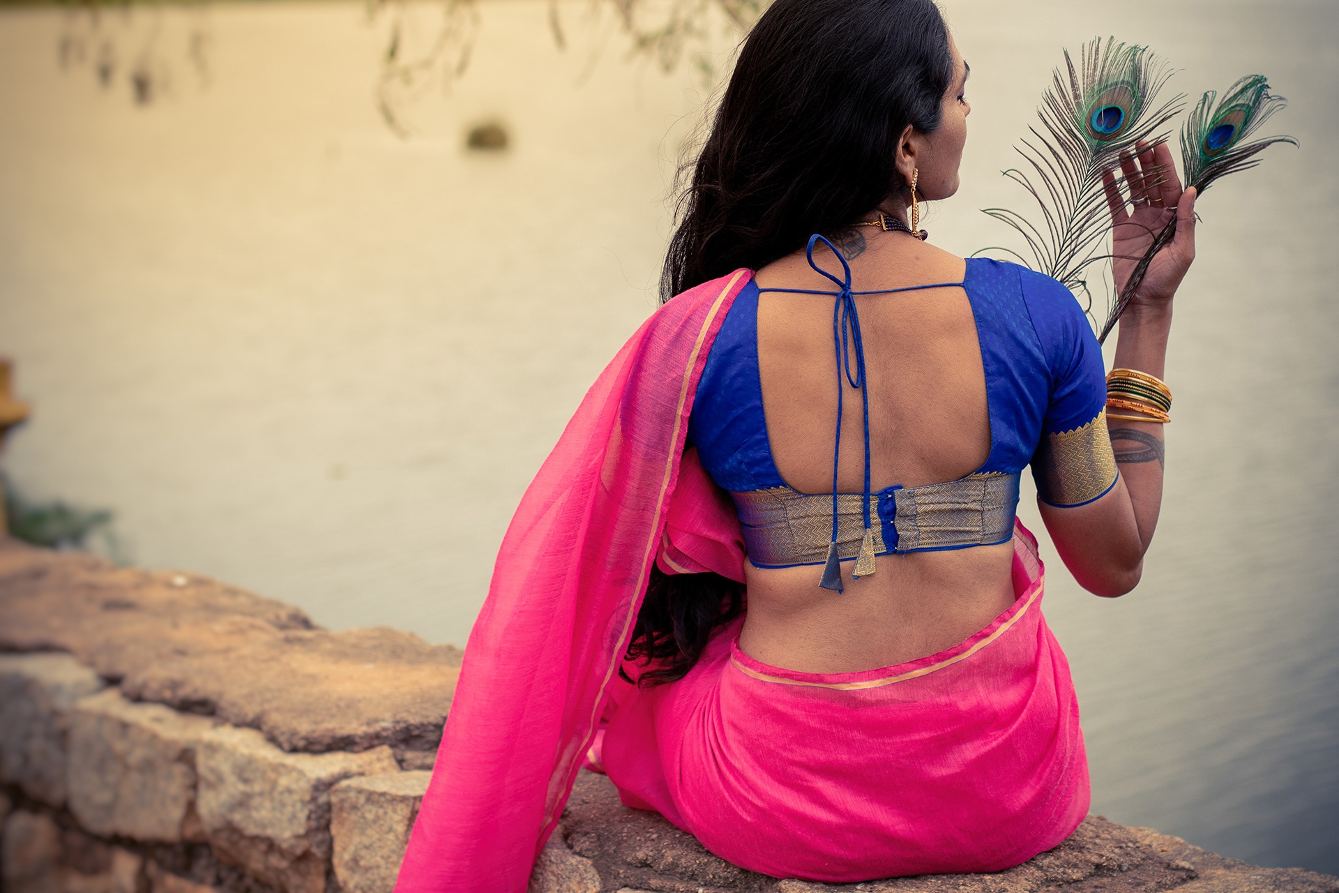 Trending Saree Back Pose | Low Waist | Saree Fashion | Saree Sundari #saree  - YouTube