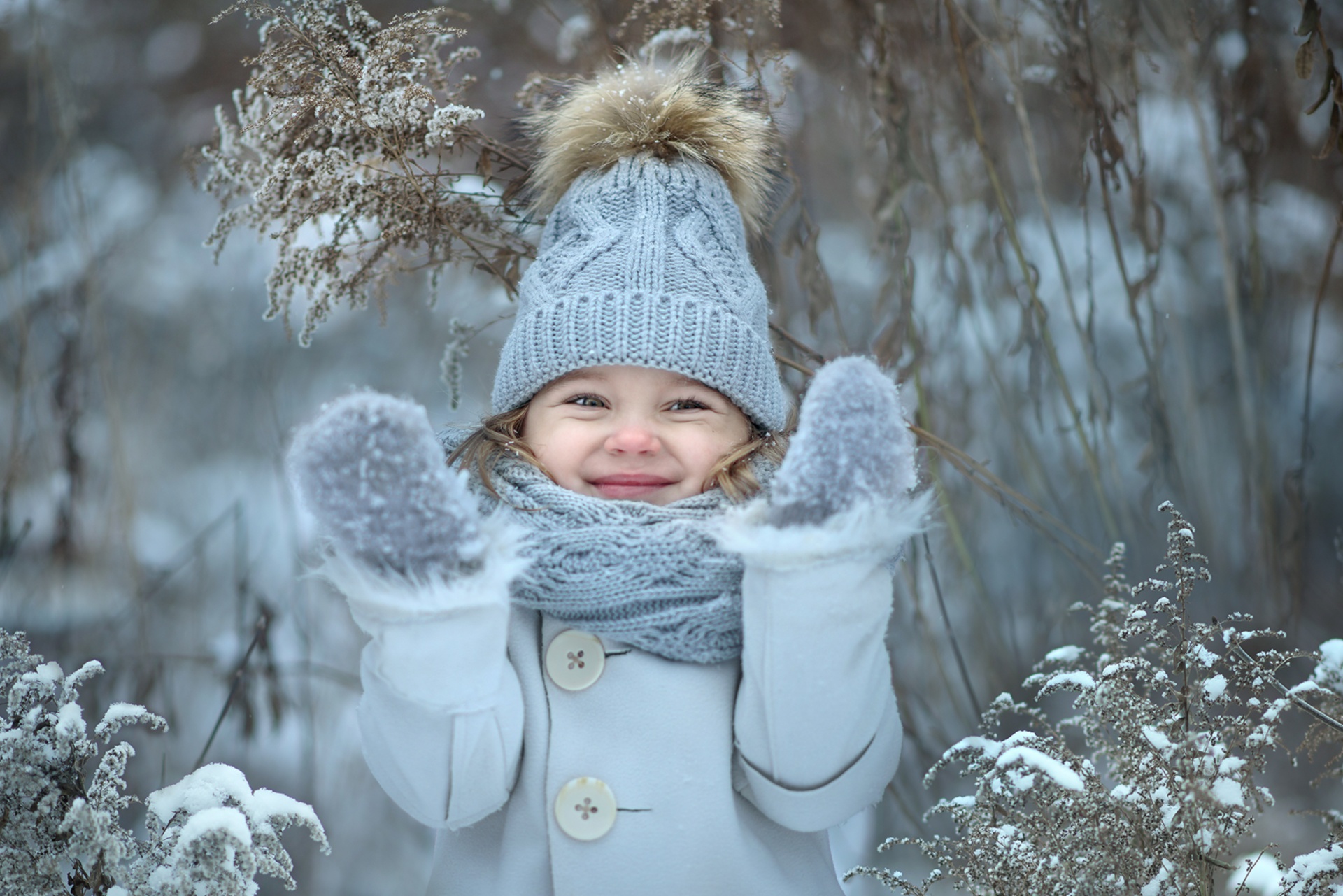 Зимние фото ребенка