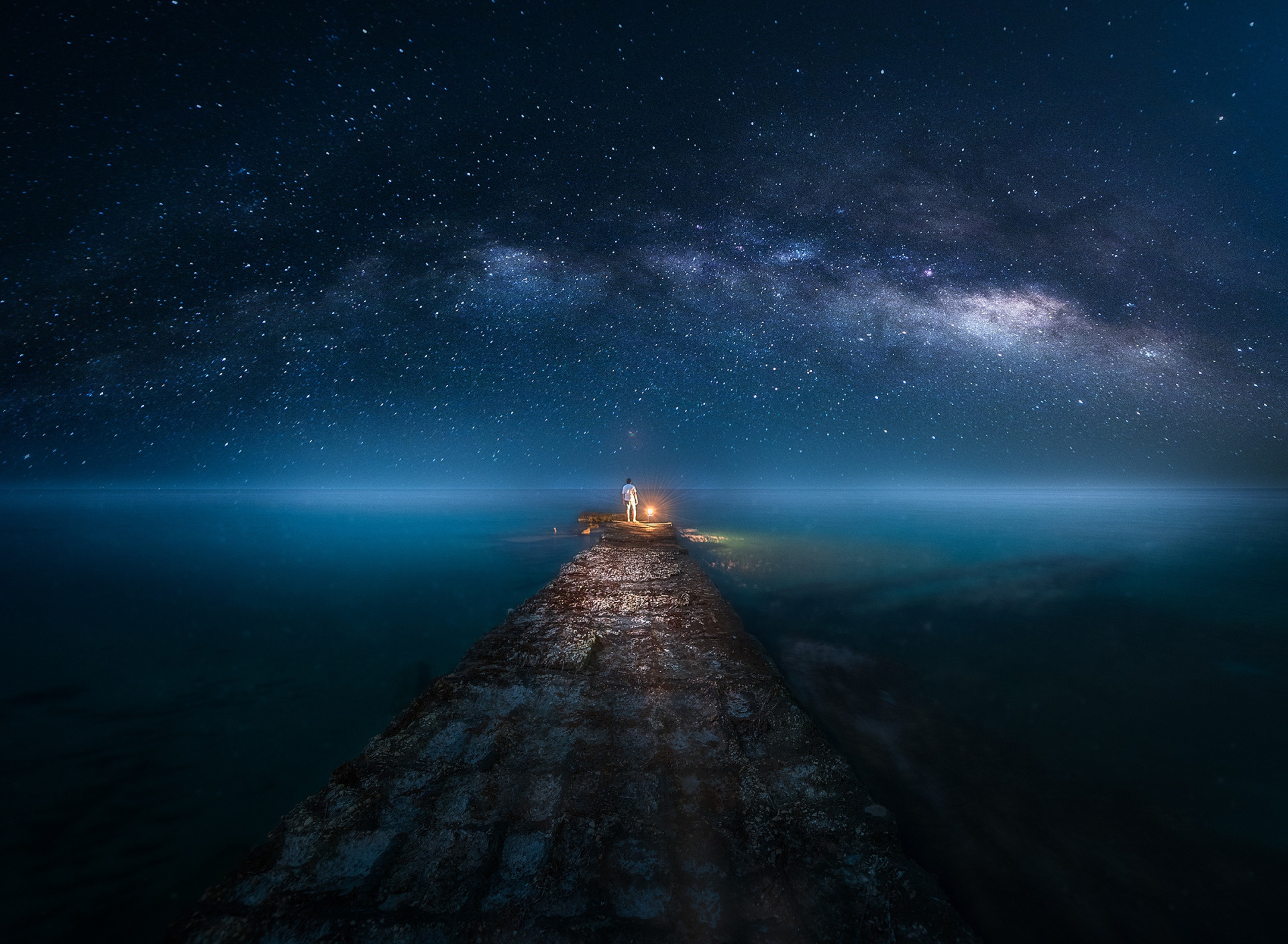Starlight night. Море и звезды. Ночное море. Звездное небо и море. Звезды над морем