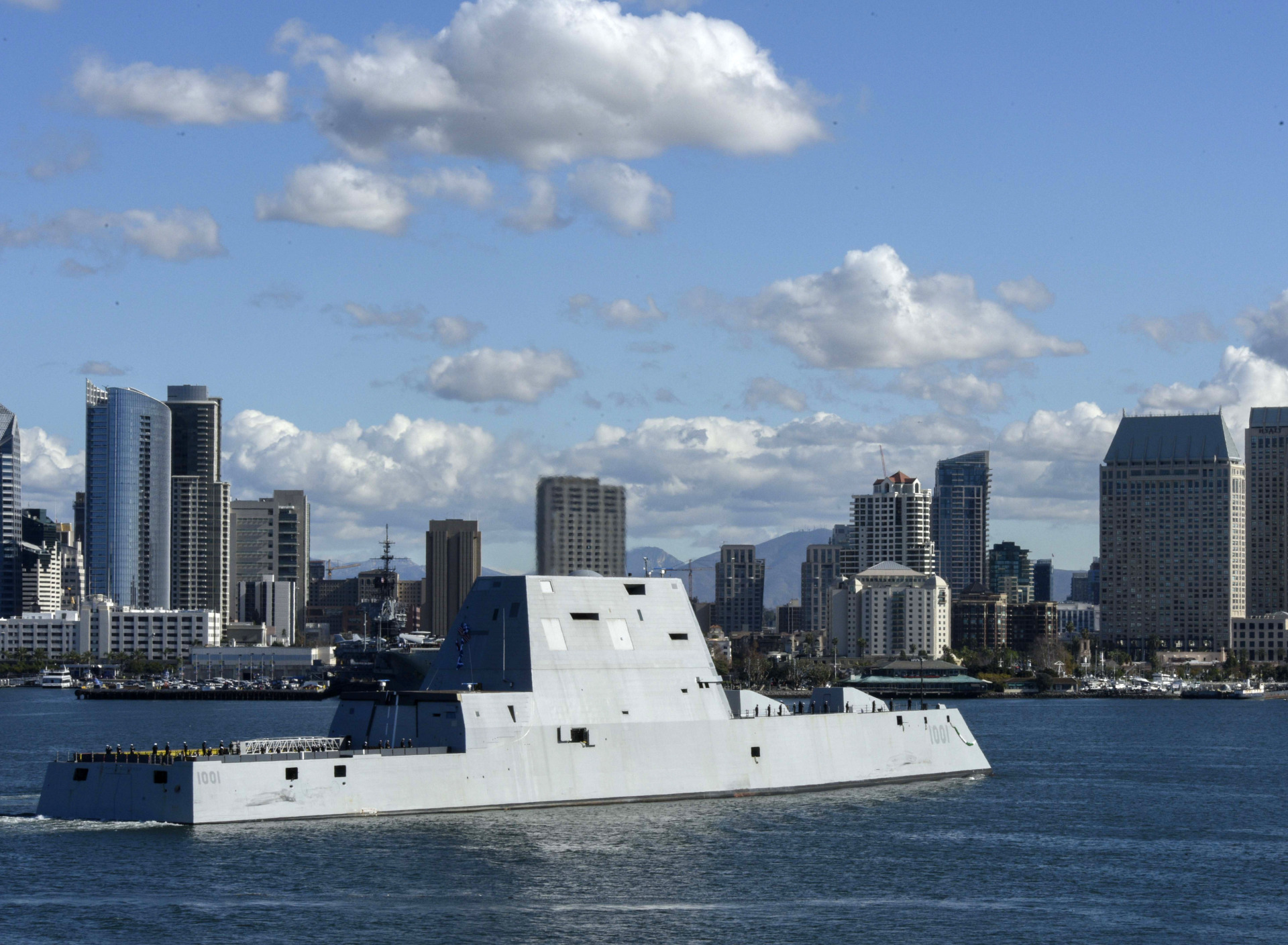 Download wallpaper ship, USS Michael Monsoor, Zumwalt-class, section ...