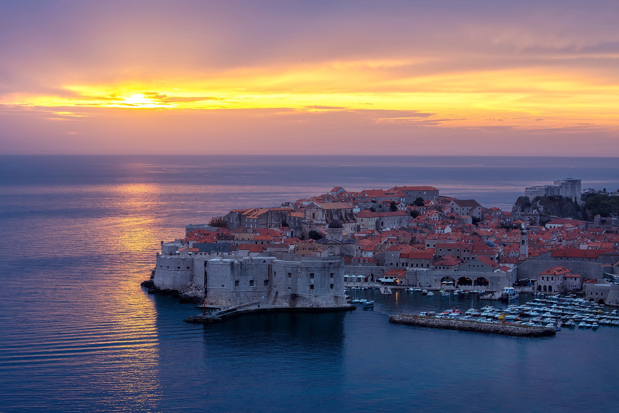 北欧　DUBROVNIK 宝石の様な風景画 1440x620_1560344449dubrovnik-