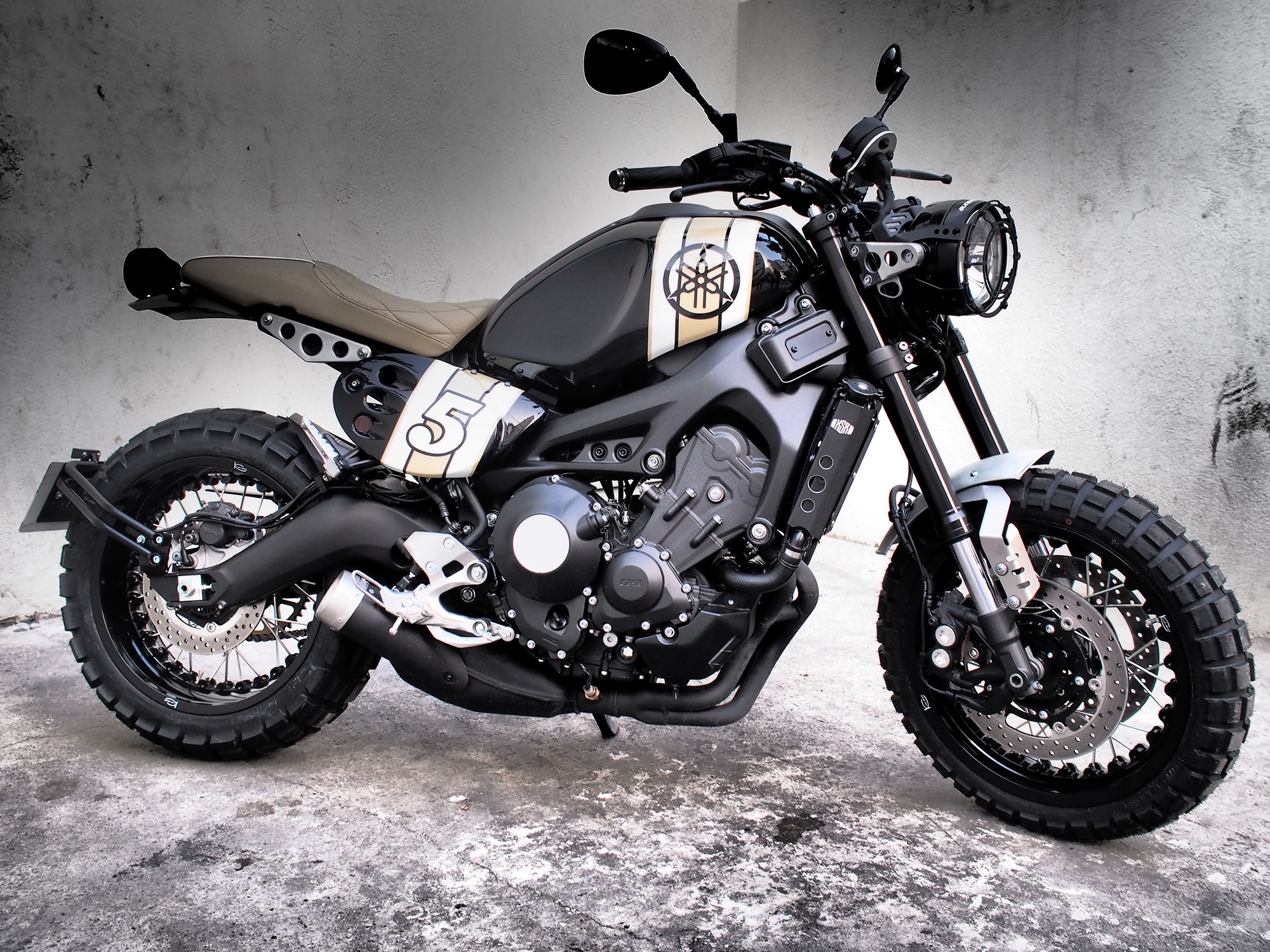 Yamaha xsr900 deals scrambler