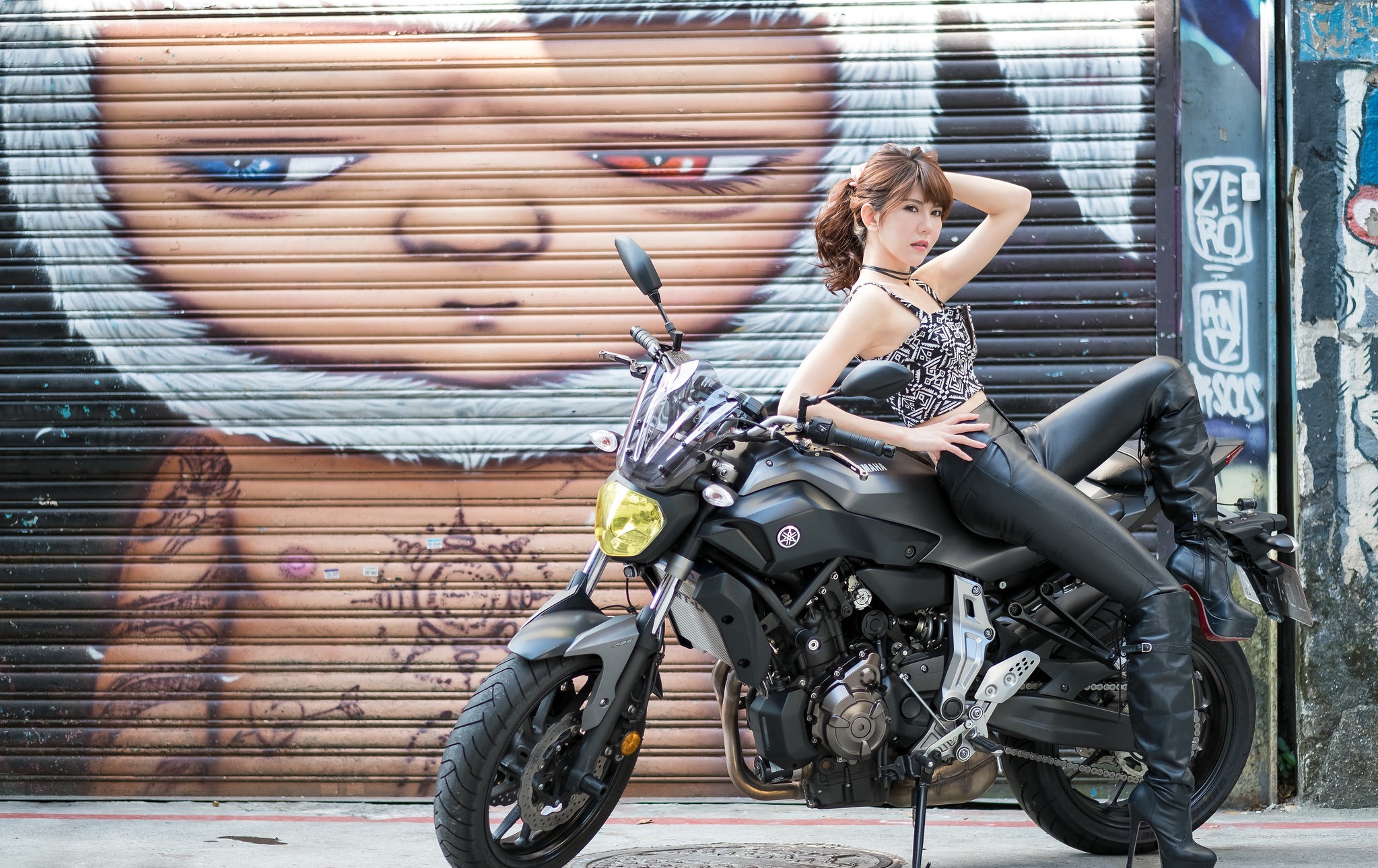 Wallpaper girl, motorcycle, Asian for mobile and desktop, section девушки,  resolution 2047x1290 - download