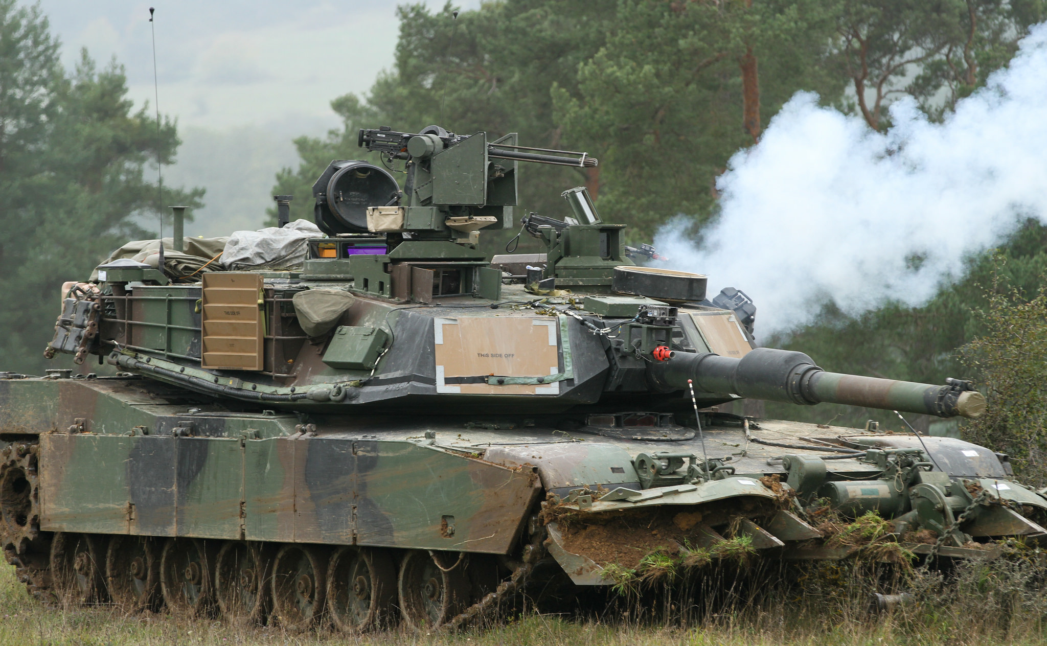 Сво танки абрамс. Танки m1 Abrams. Абрамс м1а2. Танк Абрамс м1а2. Танка m1 Abrams.