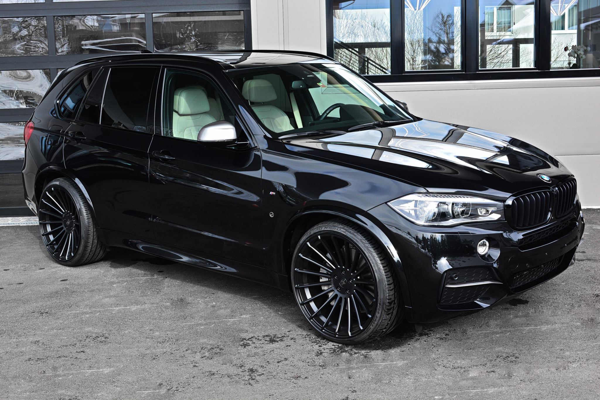 Тюнинг бмв дизель. BMW x5 f15. БМВ x5 m50d. BMW x5 Hamann. BMW x5 f15 черный.