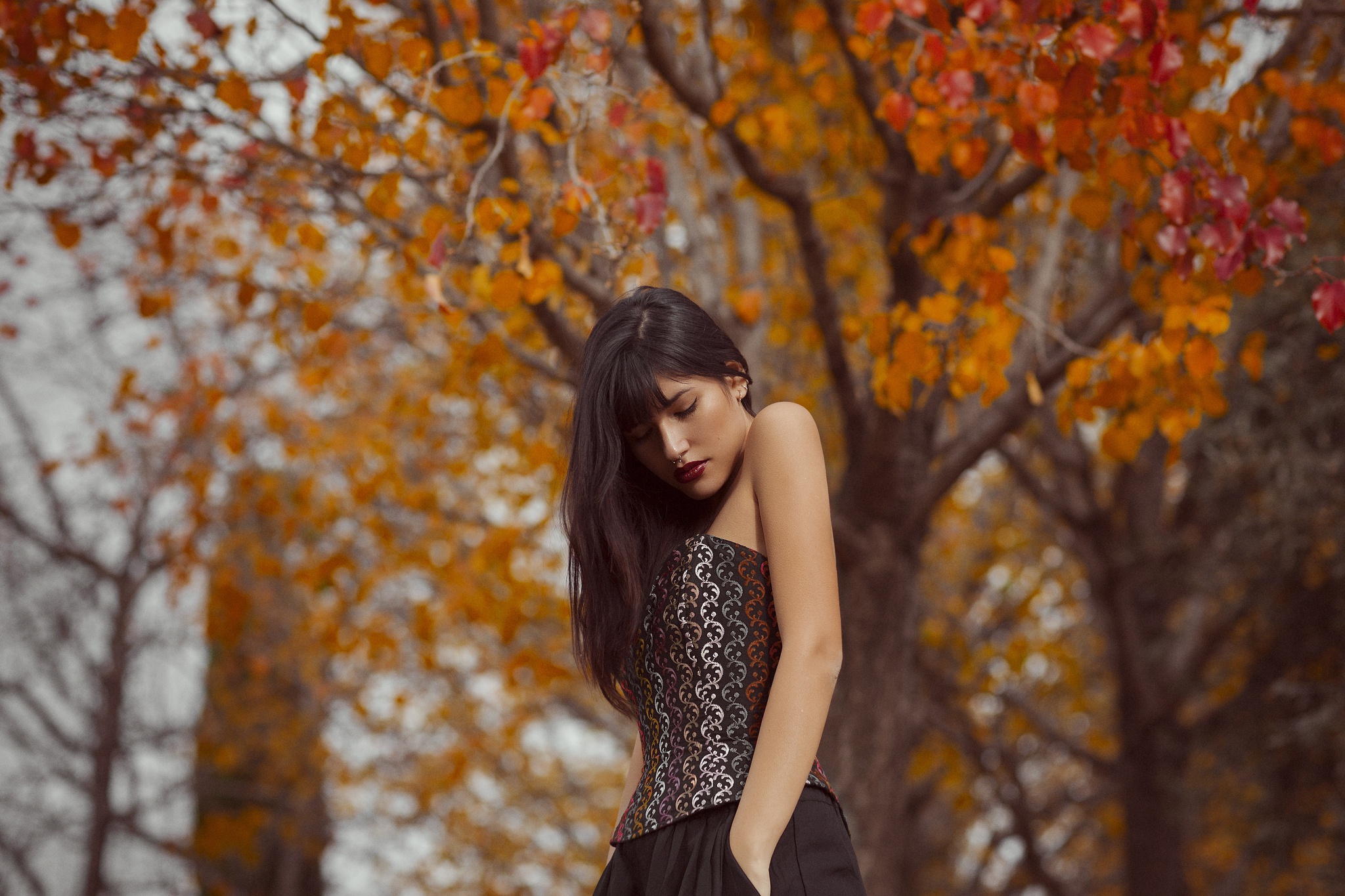 Download wallpaper autumn, girl, background, section girls in ...
