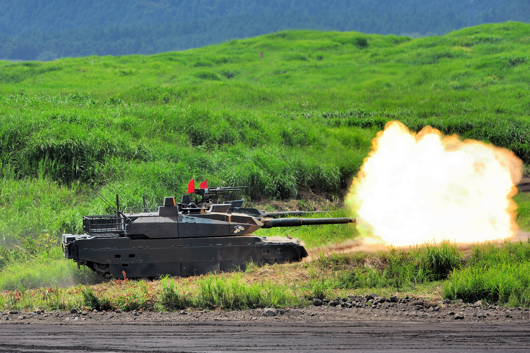 Танк огонь. Т10 японский танк. Type 10 танк. Type 10 танк Япония. Type 10 MBT.