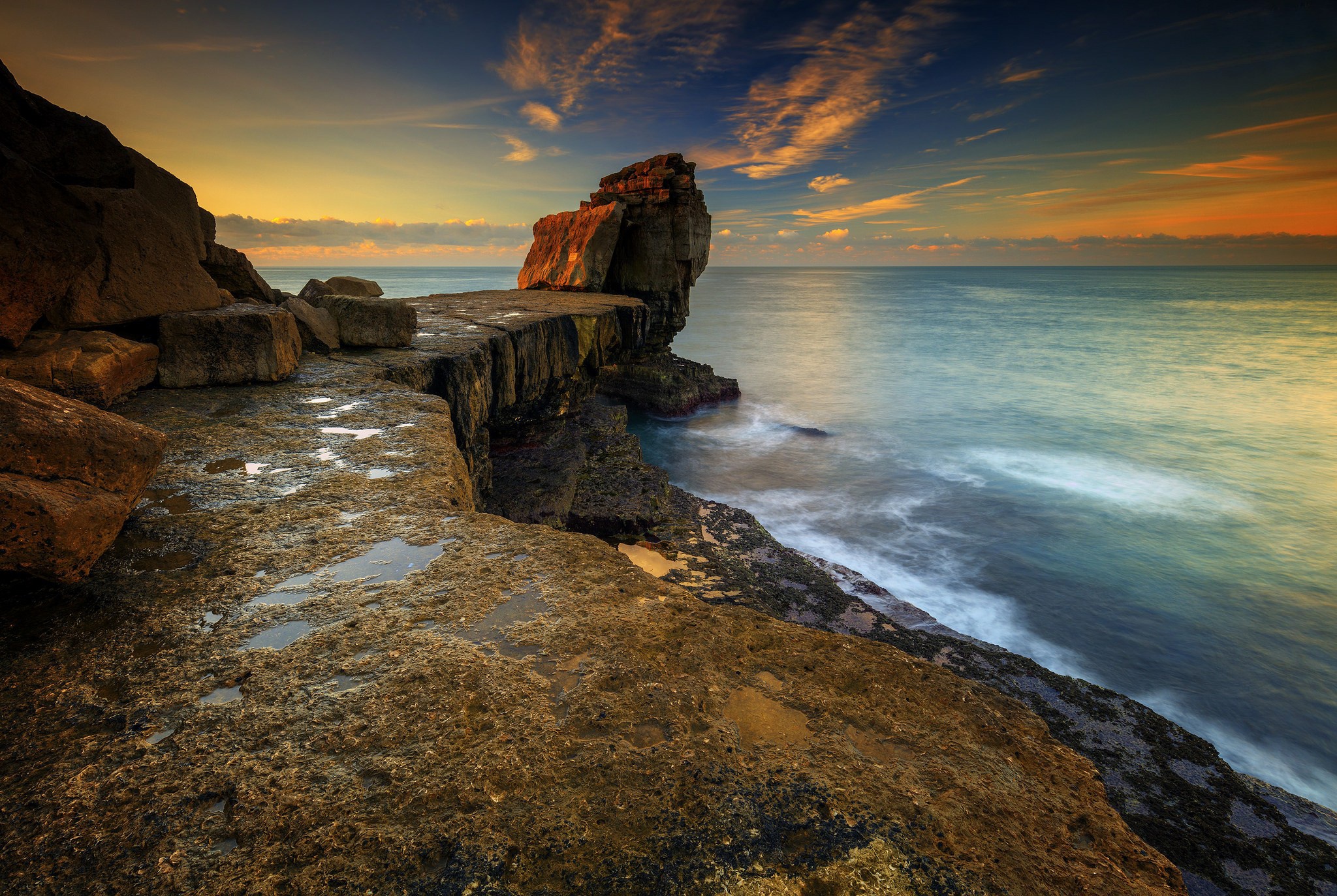 Download wallpaper sea, sunrise, rocks, coast, Portland, Pulpitt Rock ...