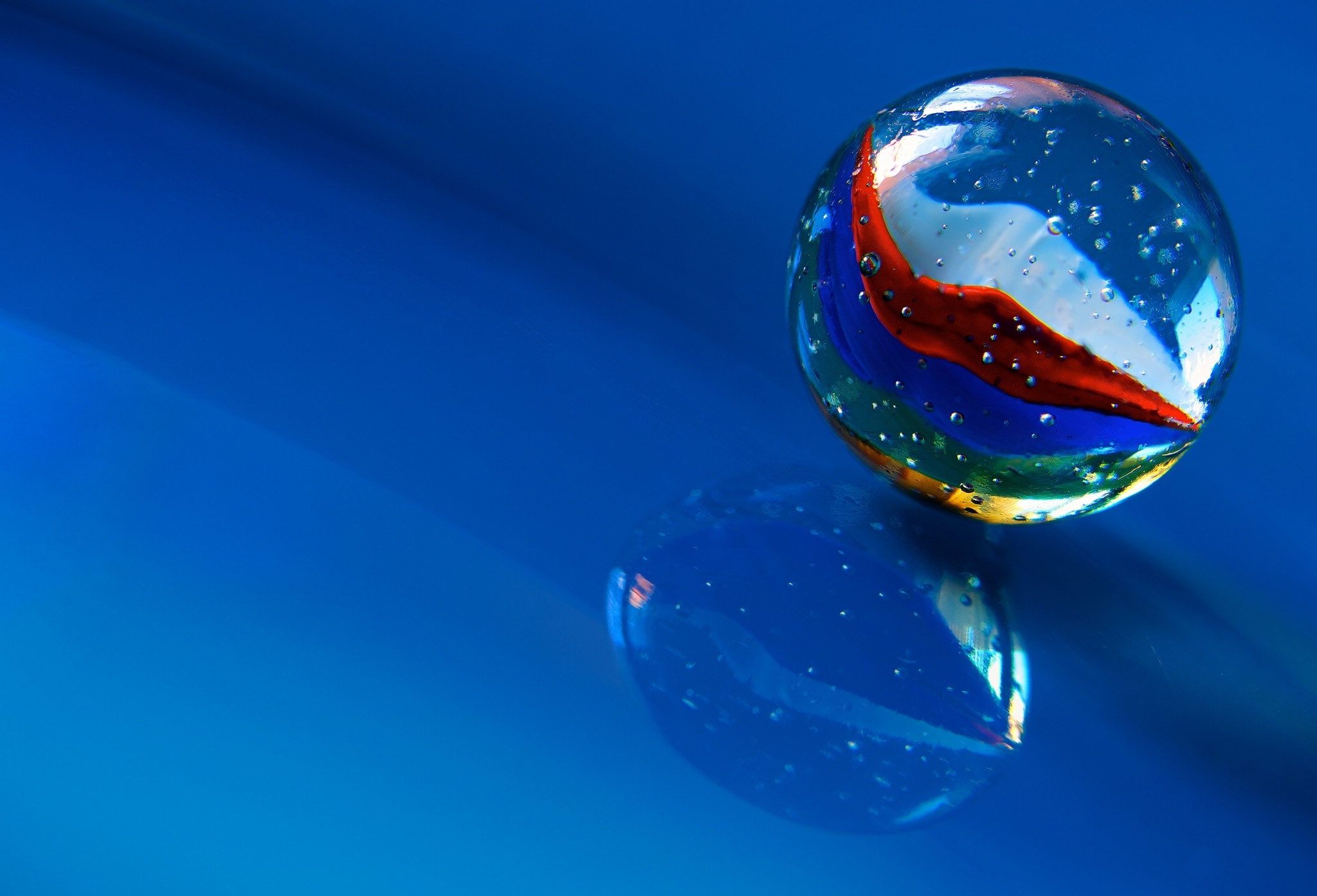 glass marble ball wallpaper