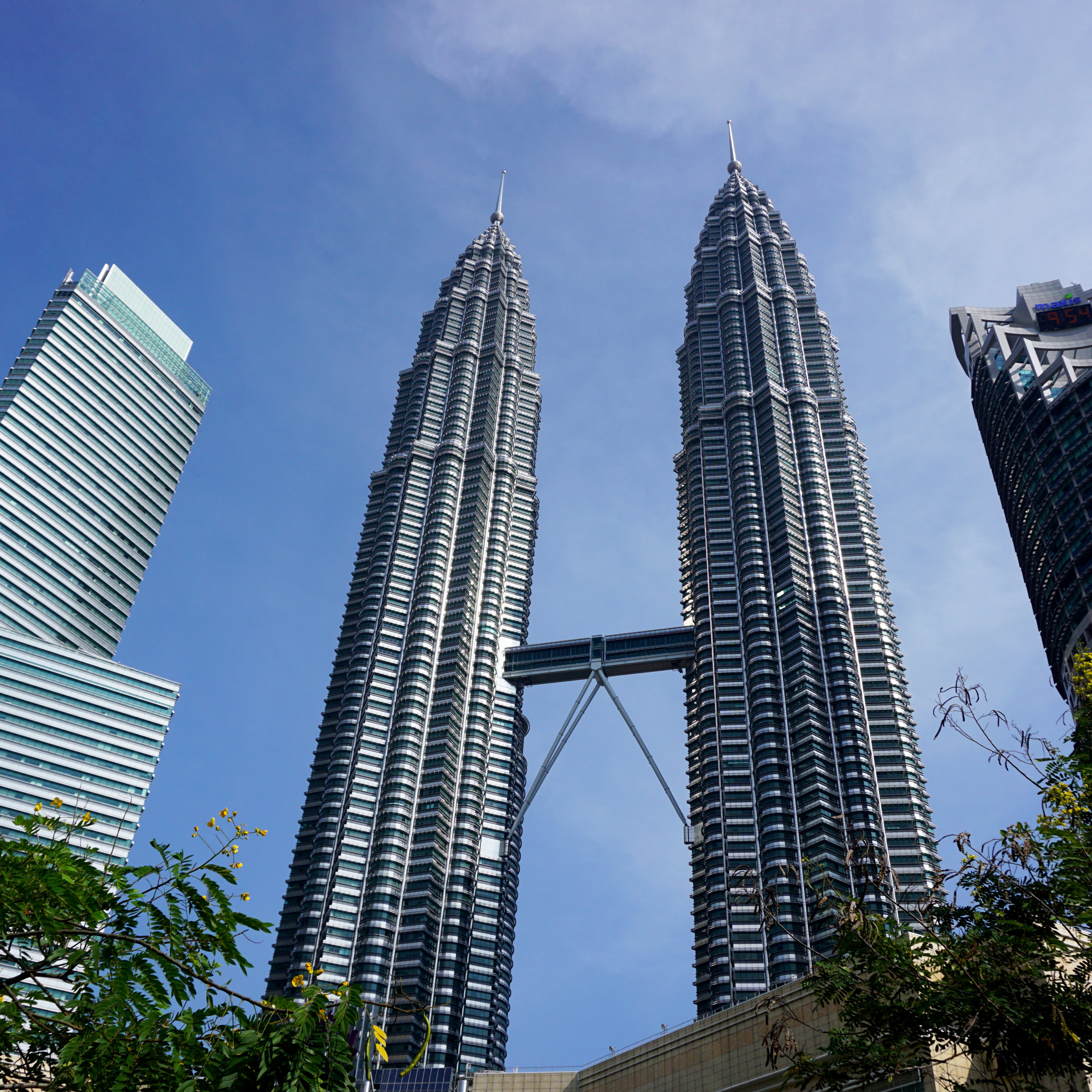 Best builds. Куала Лумпур KLCC. Куала Лумпур панорама города. Куала Лумпур Winter. Куала Лумпур закат.