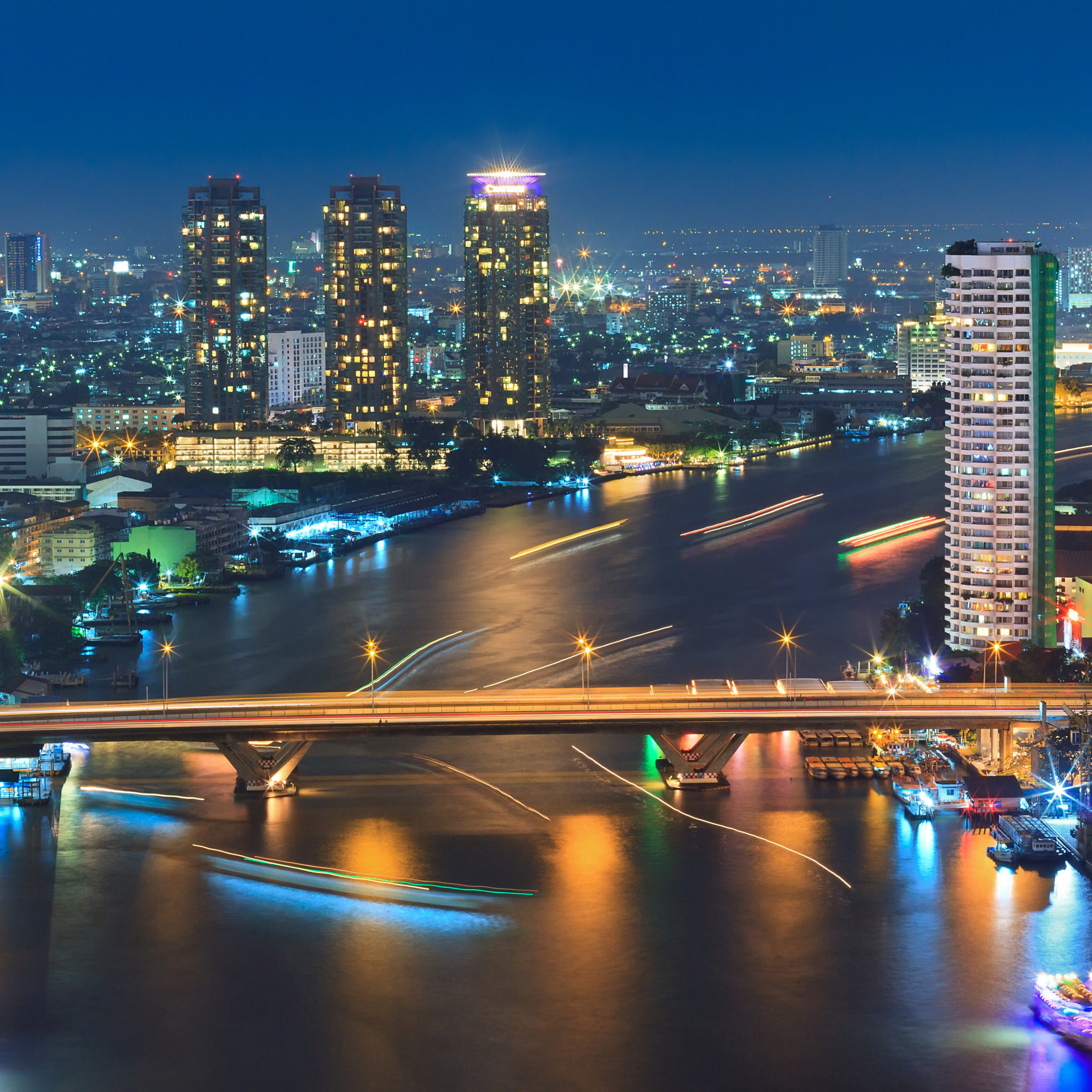 Бангкок река в городе. Бангкок. Тайланд Бангкок. Бангкок панорама города. Фото города.