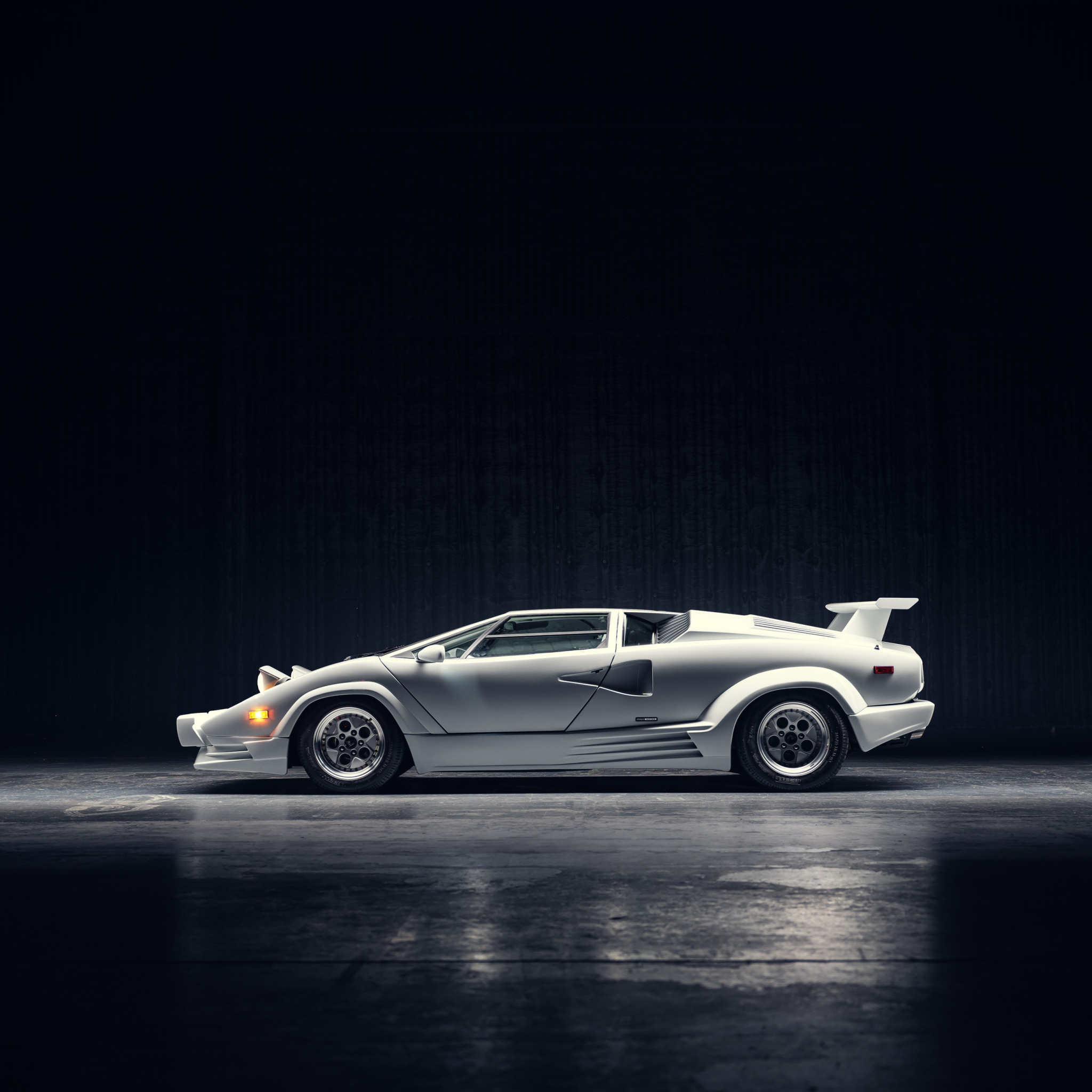 Download Wallpaper Lamborghini Side Countach Lamborghini Countach