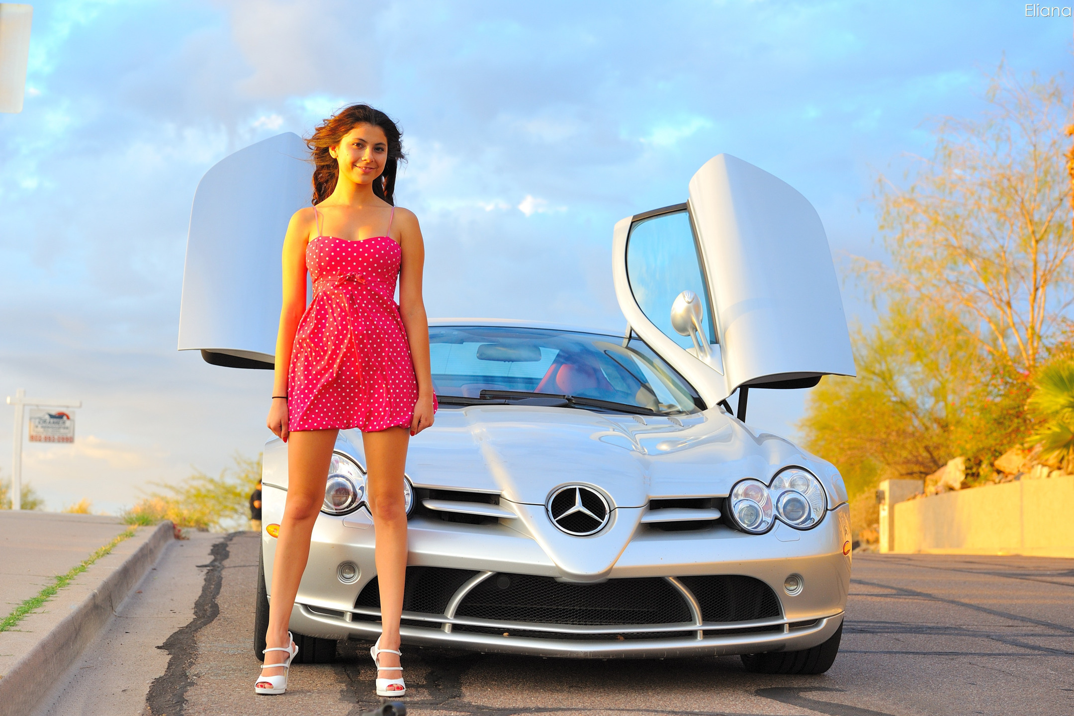 Download wallpaper road, auto, the sky, look, girl, Girls, Mercedes,  eliana, section girls in resolution 2160x1440