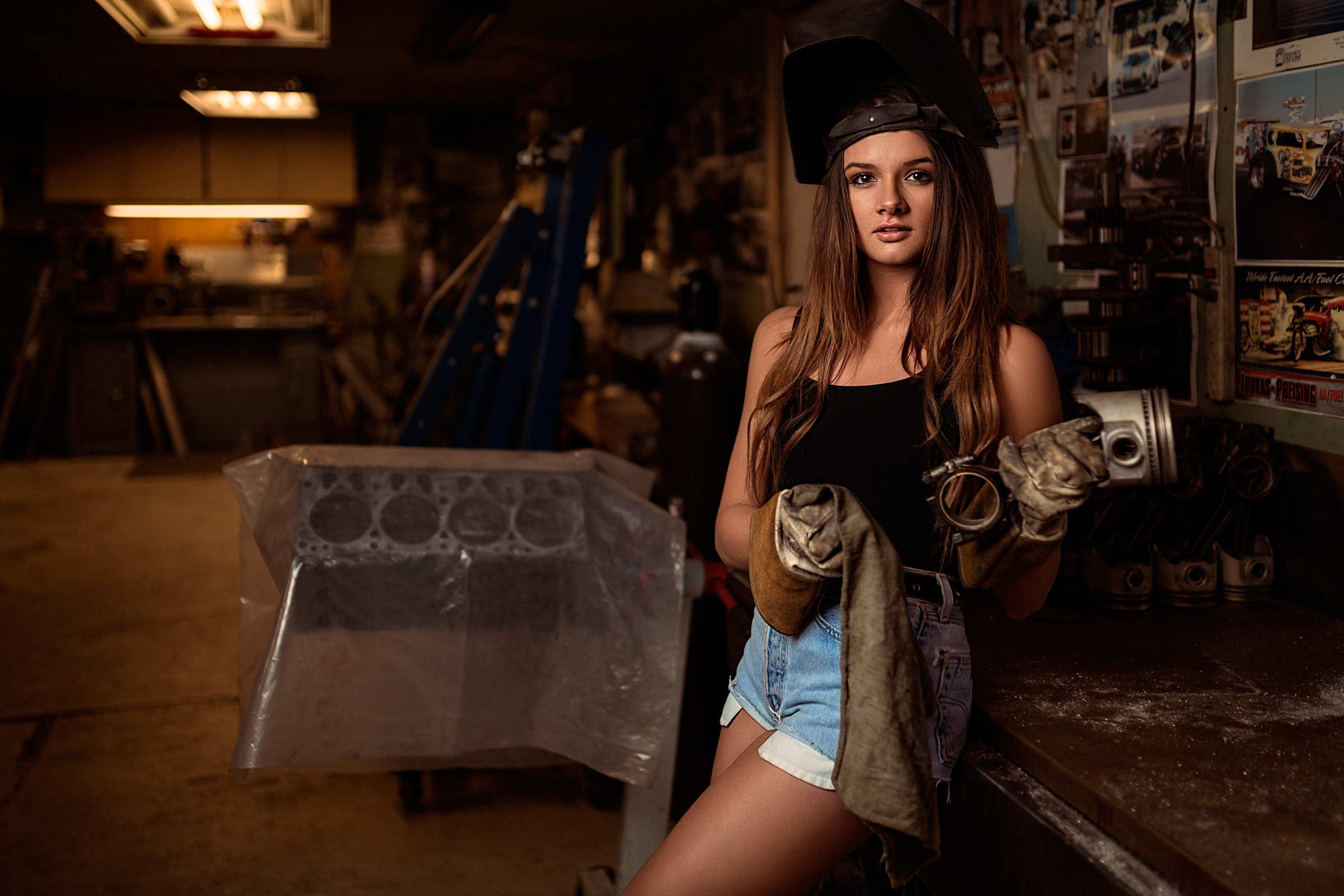 Download wallpaper girl, mechanic, gloves, workshop, repair, section girls  in resolution 2400x1600