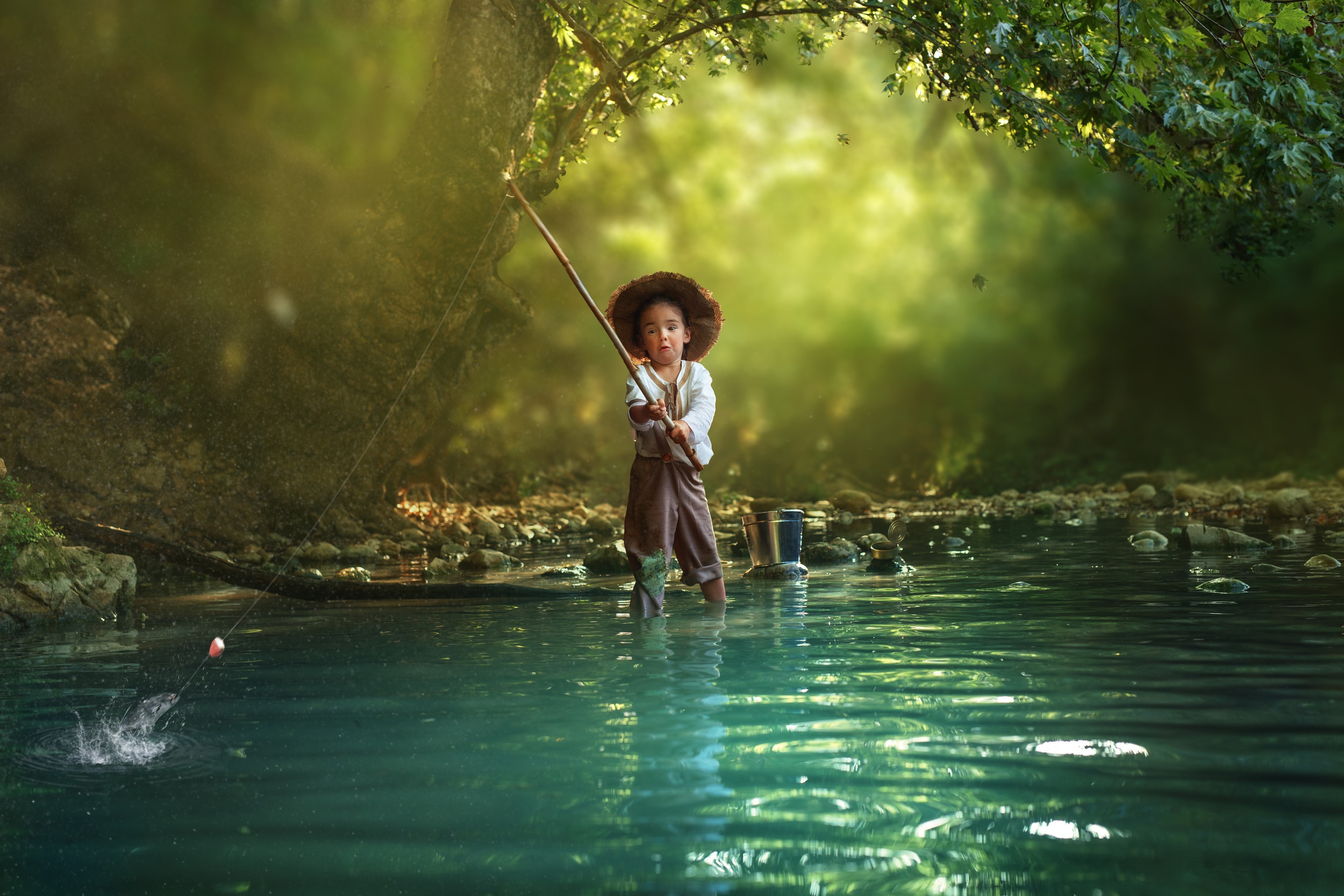 Мальчики ловят девочек. Мальчик с удочкой. Дети на рыбалке. Удочка для детей. Девочка рыбачит.