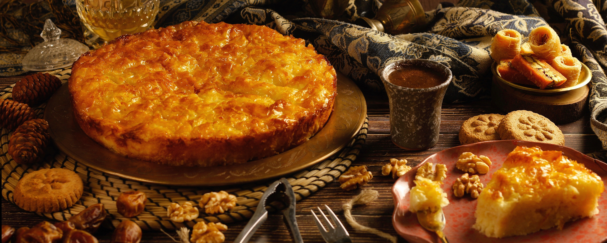 Oriental pie with Honey