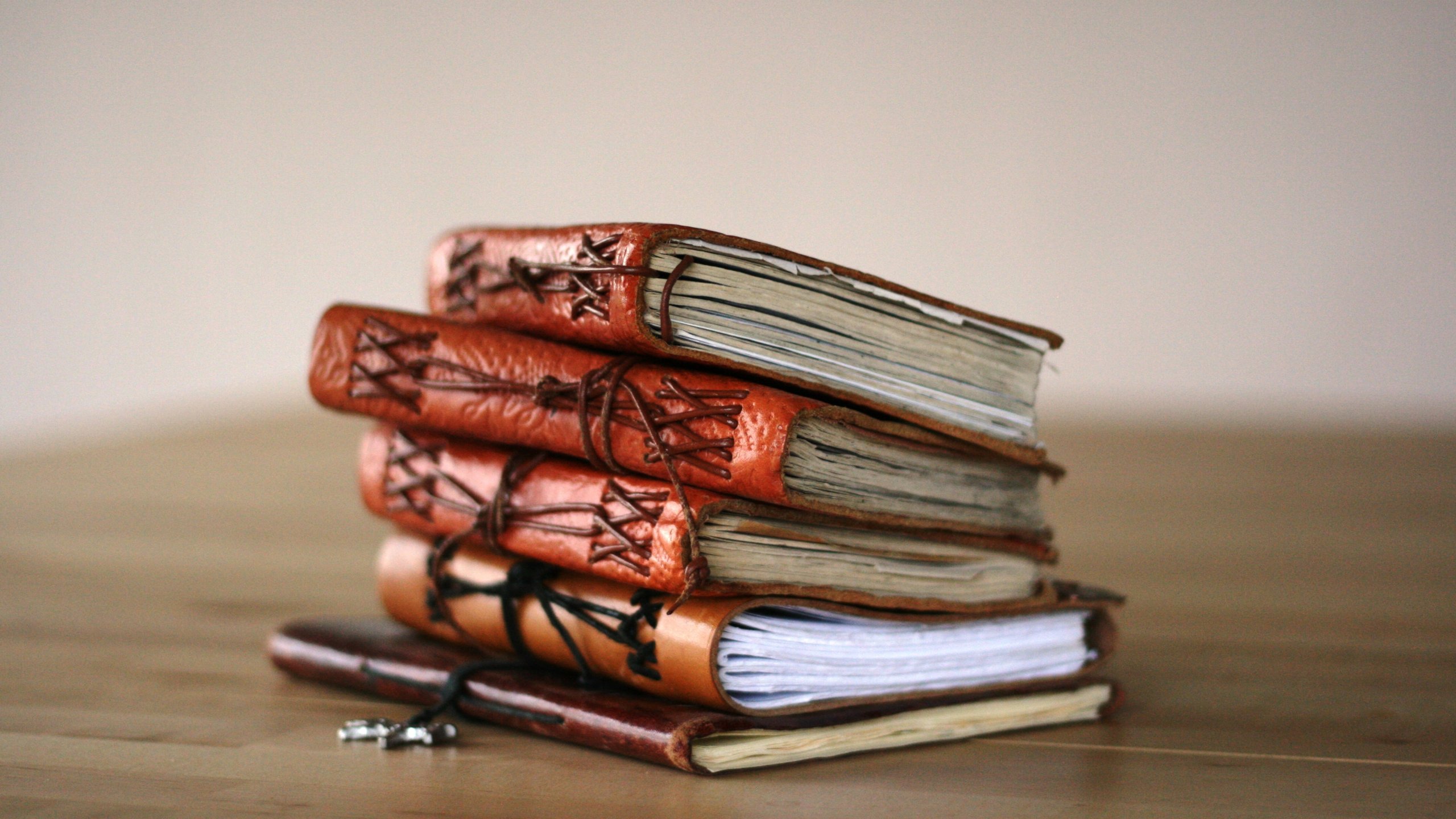 Download wallpaper table, books, small, rope, cover, section ...