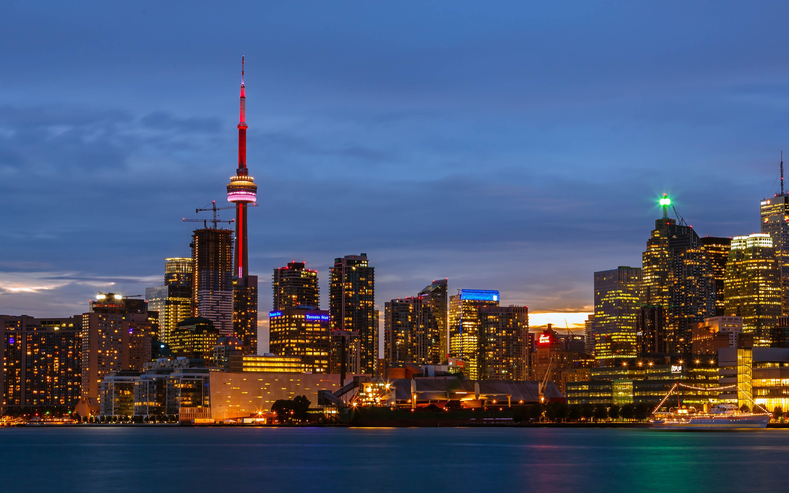 Город торонто страна. Торонто Канада. Торонто Онтарио ночной. Канада столица Канады Торонто. Панорама Торонто Канада.