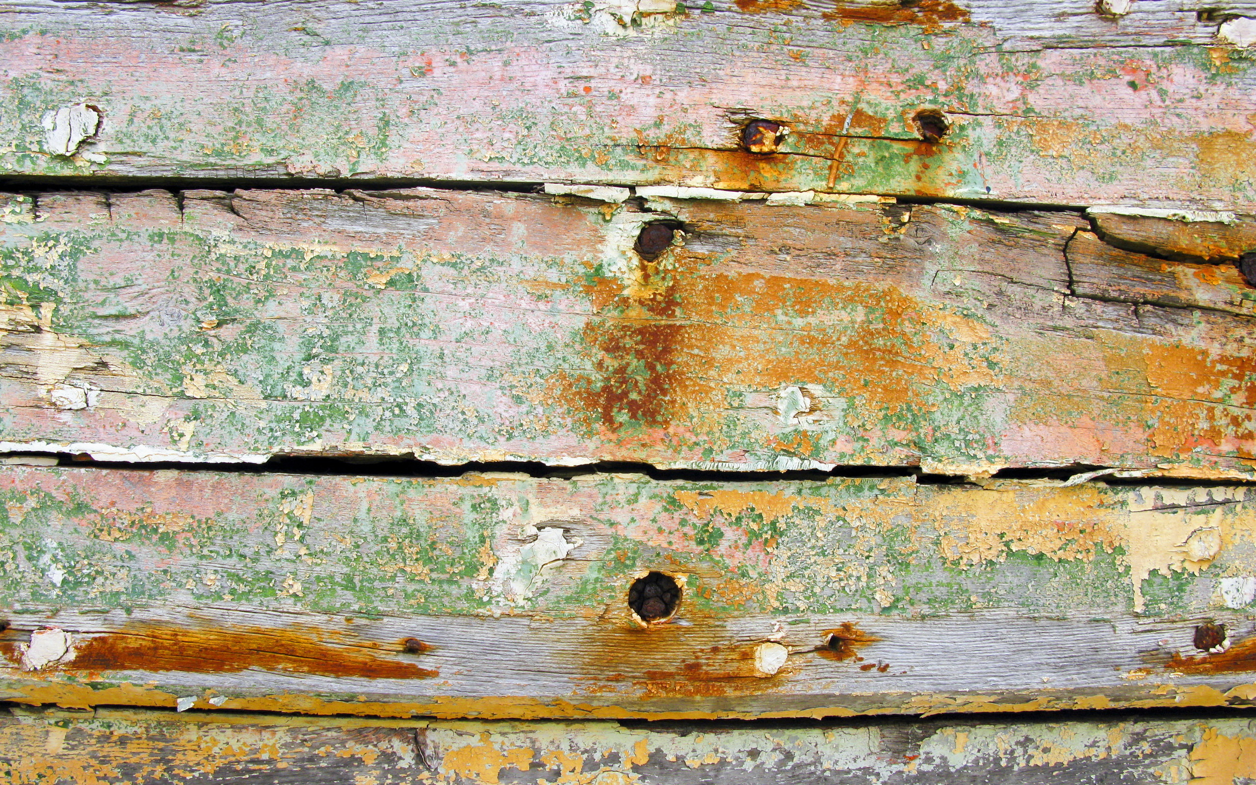 Старые поды. Старые доски. Старые доски текстура. Старая краска на дереве. Облупившаяся краска.