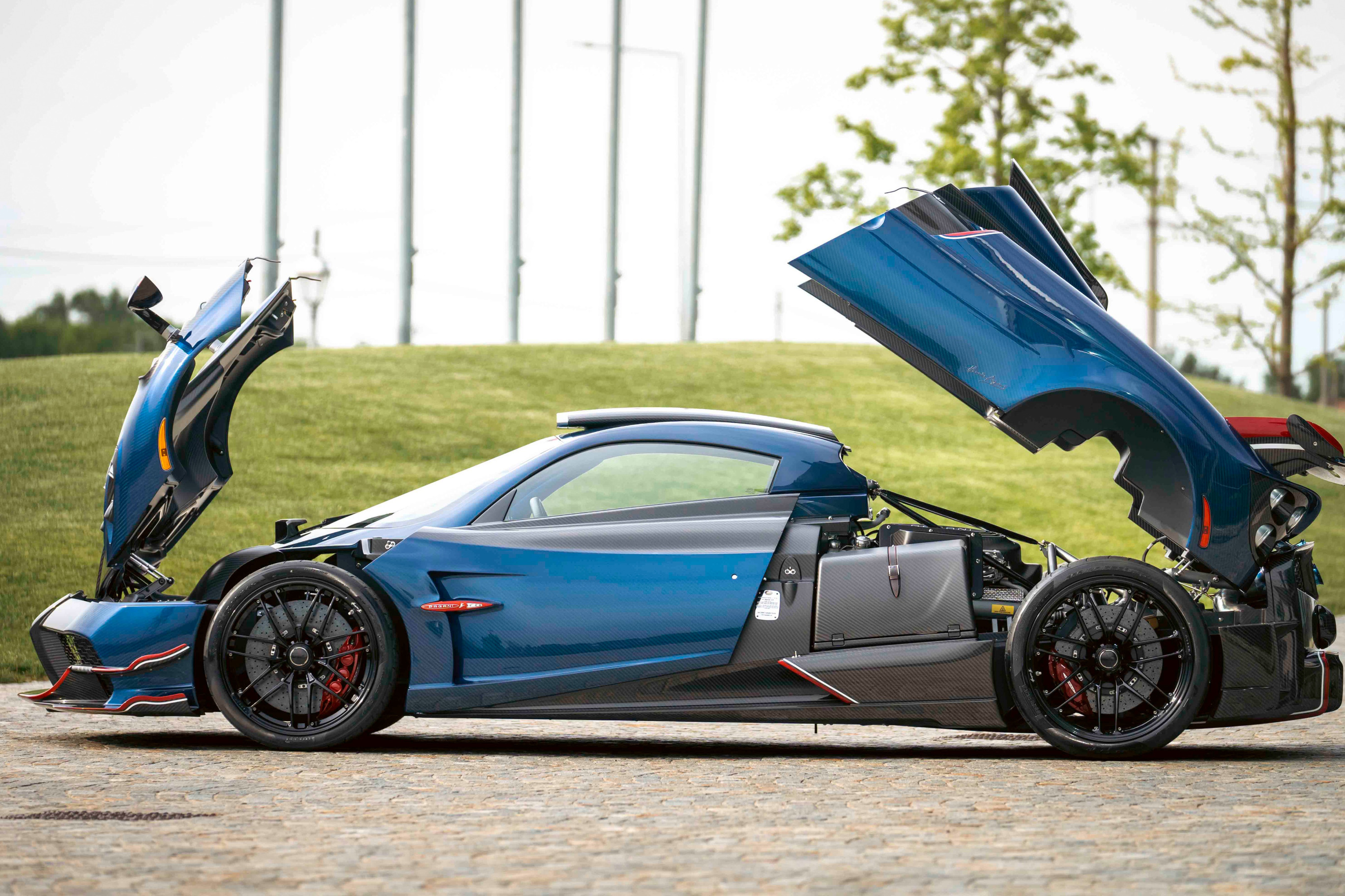 Download Wallpaper Pagani V Hypercar To Huayr Pagani Huayra