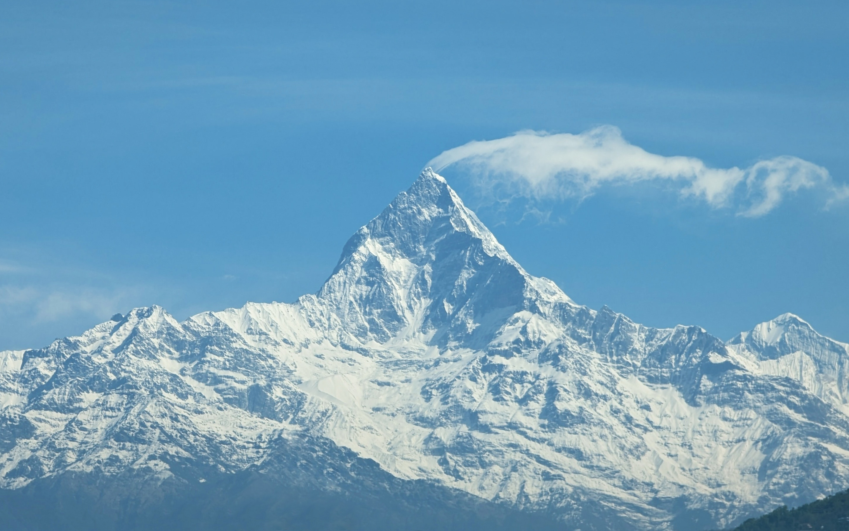 Minimalism, Nepal, Machapuchare, Nepal, Himalayas, The lonely mountain, Pixel 7 pro sample photo, snow on the top