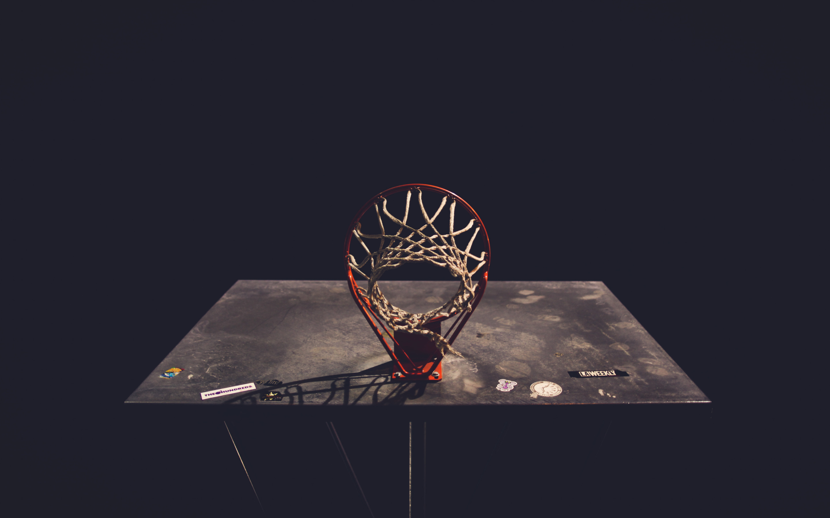 Basketball board. Баскетбольный зал арт. Баскетбол предметная съемка обои.