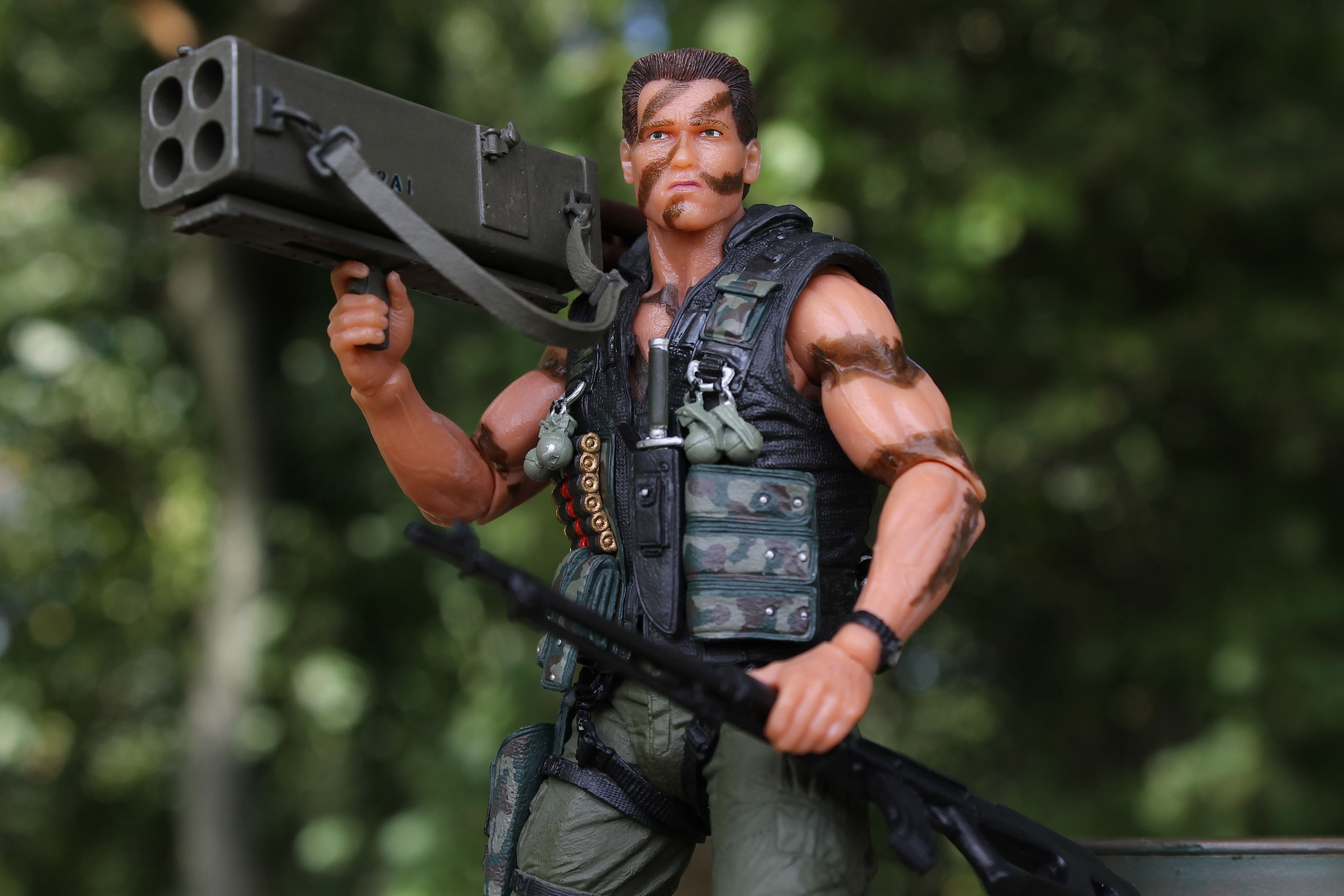 Arnold Schwarzenegger Commando GIANT POSEABLE SUPER ACTION FIGURE Vintage  Rare | eBay