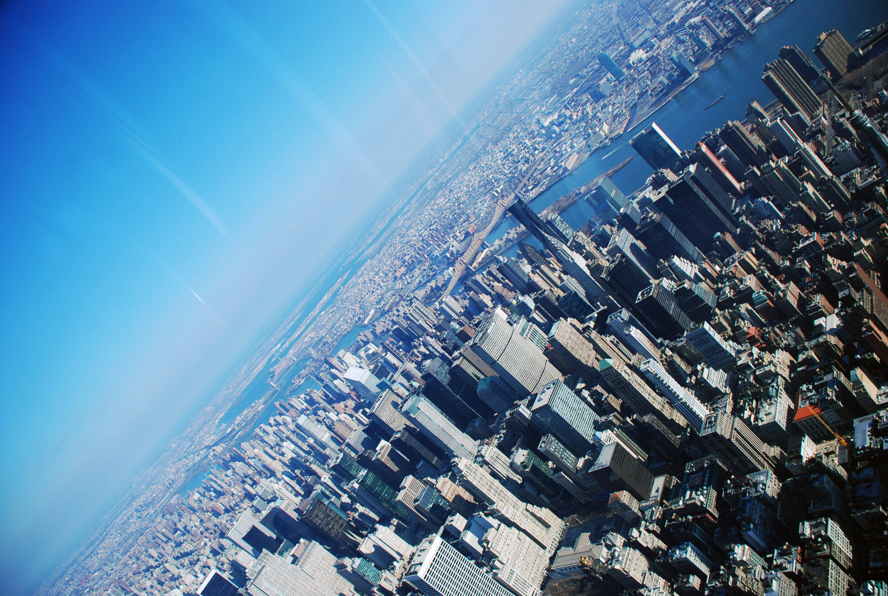 Вид сверху. Нью-Йорк с высоты птичьего полета. Нью-Йорк вид с небоскреба. Город вид сверху. Город с высоты.