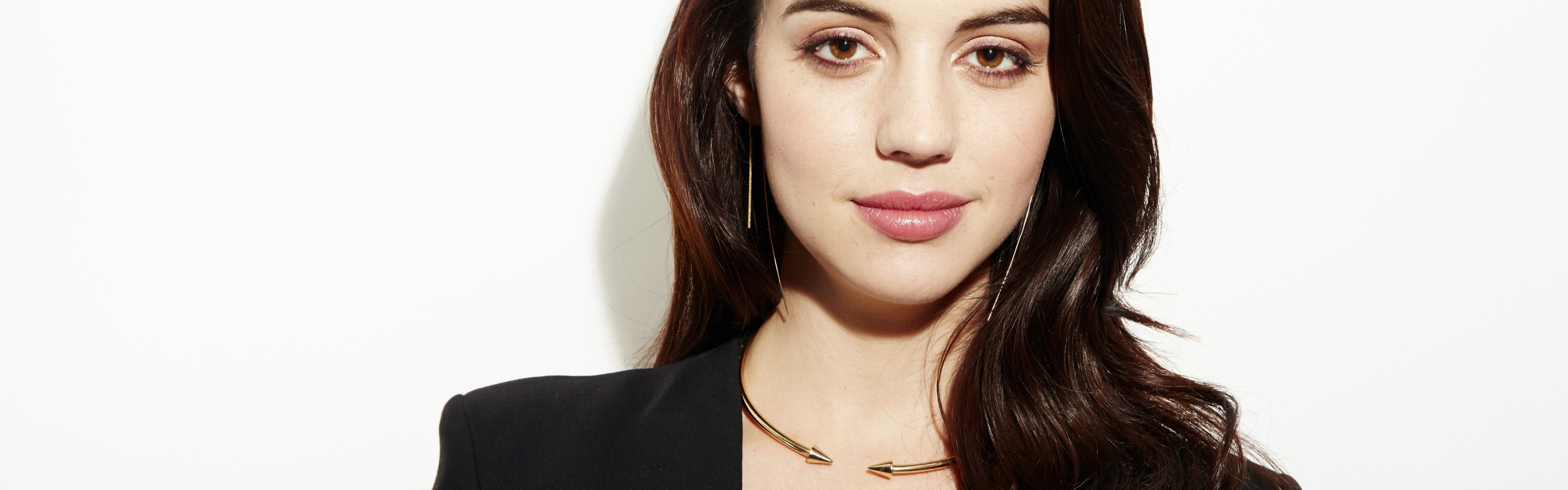 Adelaide Kane Hair Color