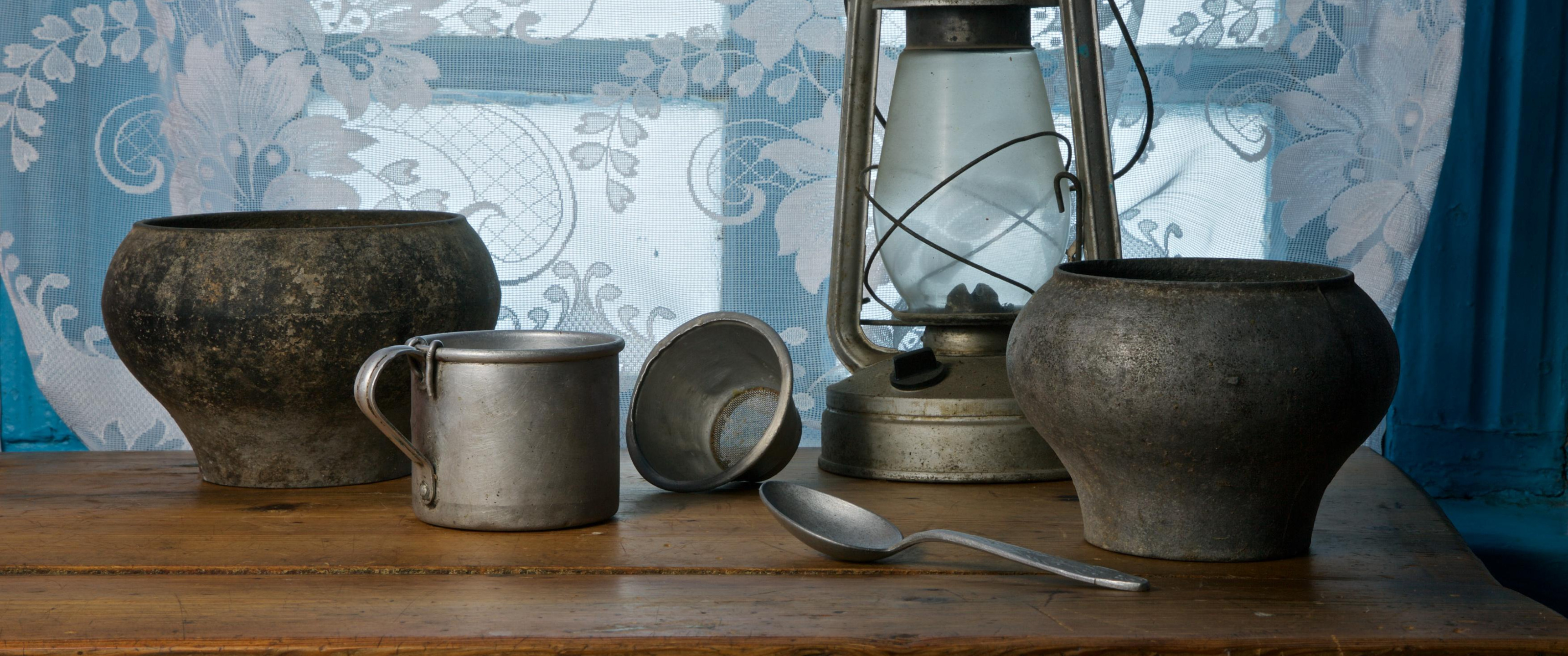 Download wallpaper village, window, spoon, mug, lantern, dishes, banks ...