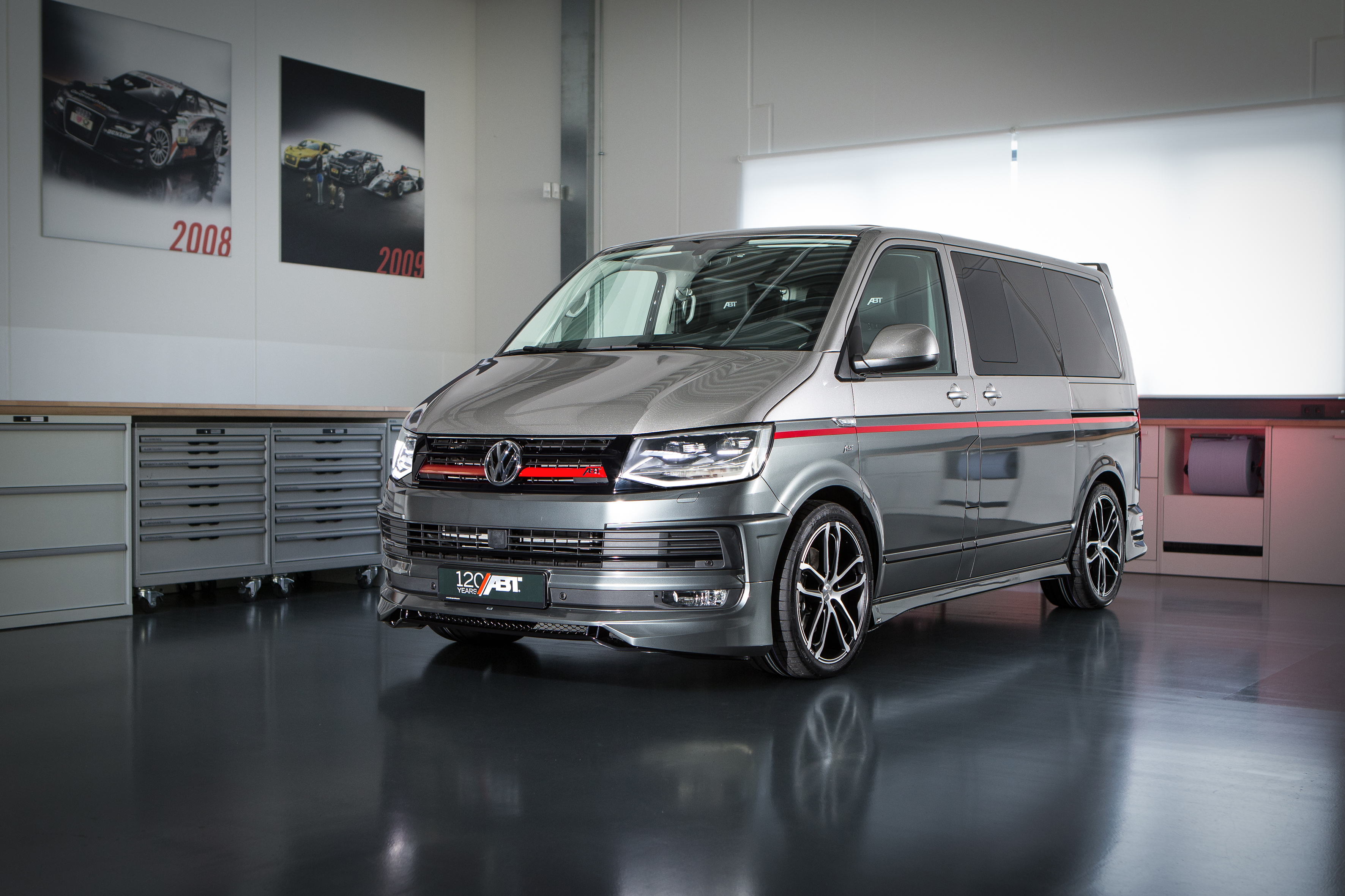 Vw t6 multivan. Фольксваген t6 Мультивен. Фольксваген Мультивен т6. Фольксваген Транспортер т6. Фольксваген Мультиван т6.