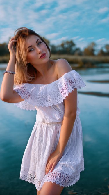 Download wallpaper forest, look, girl, nature, lake, dress, pond ...