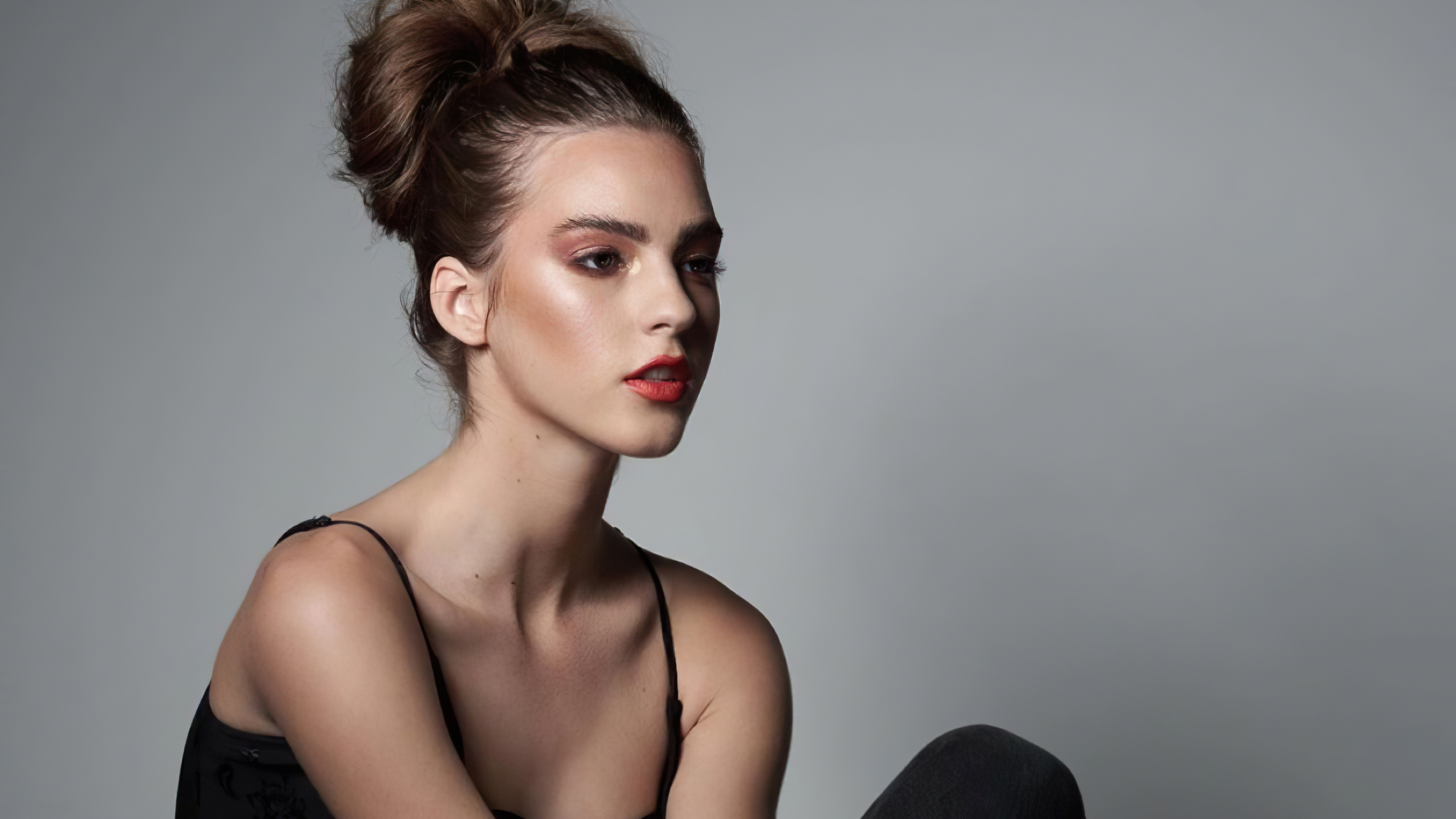 Wallpaper look, girl, model, makeup, Emily Feld for mobile and desktop,  section девушки, resolution 3840x2160 - download