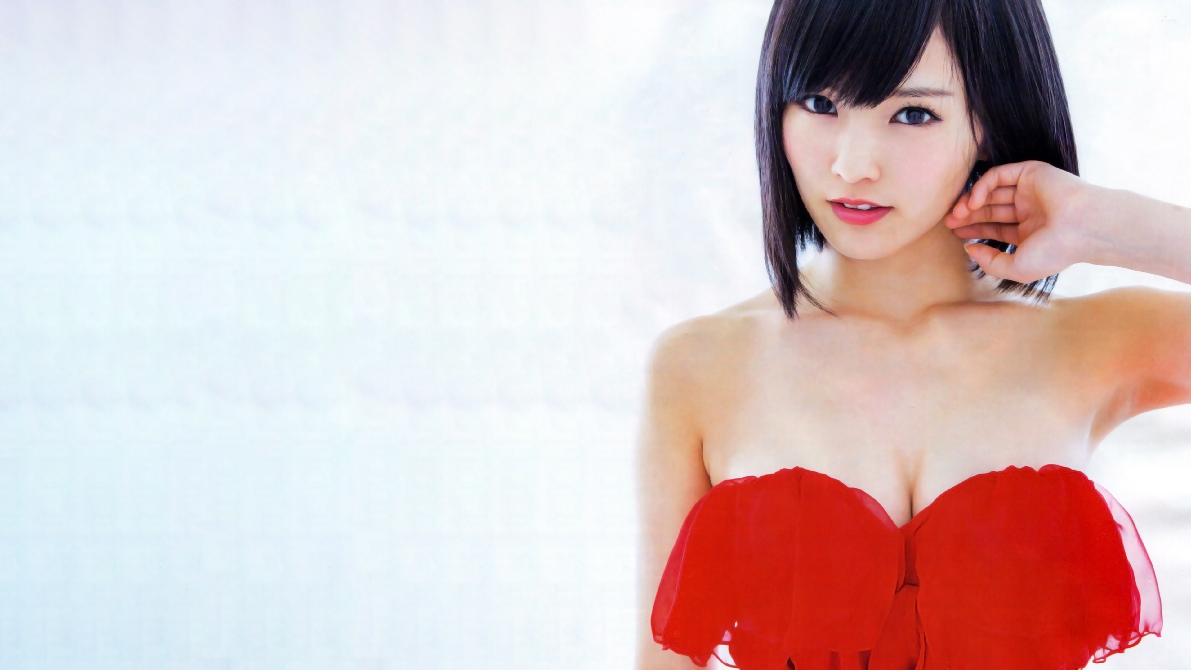Asian breast. Sayaka Yamamoto nmb48. Соблазнительное декольте азиатки. Breast Asia.
