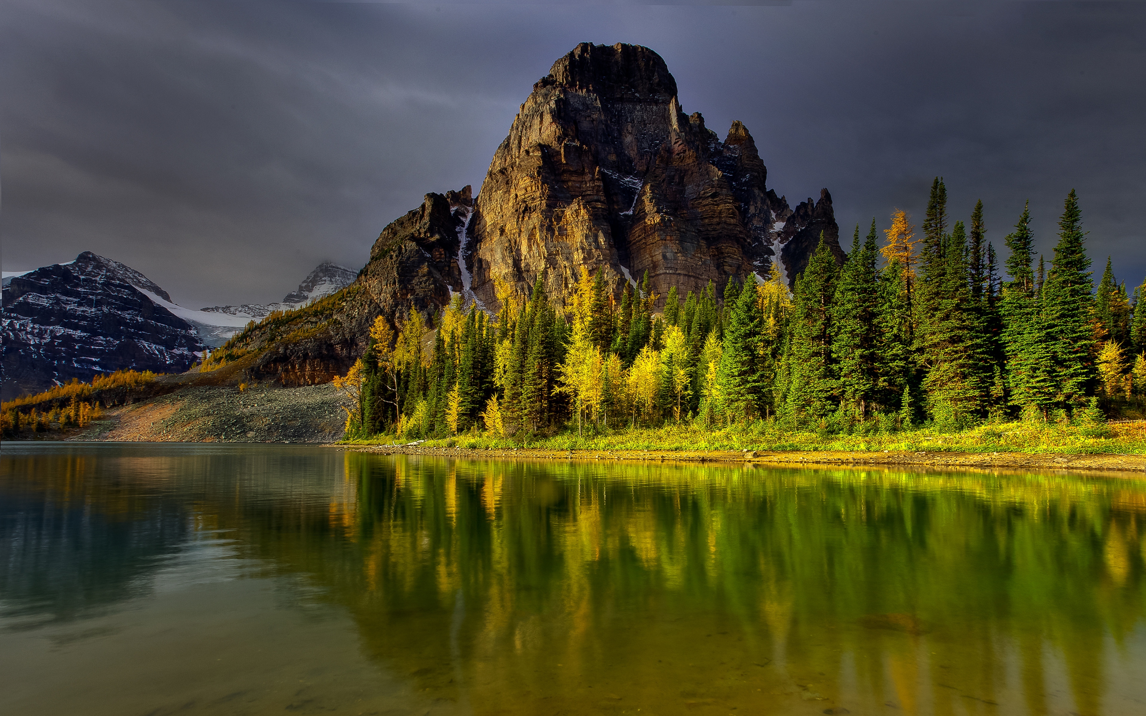 Обои на стол 1600 900. Горы, озеро лес 1920 США. Природа Северной Америки. Ергаки. Красивый пейзаж.