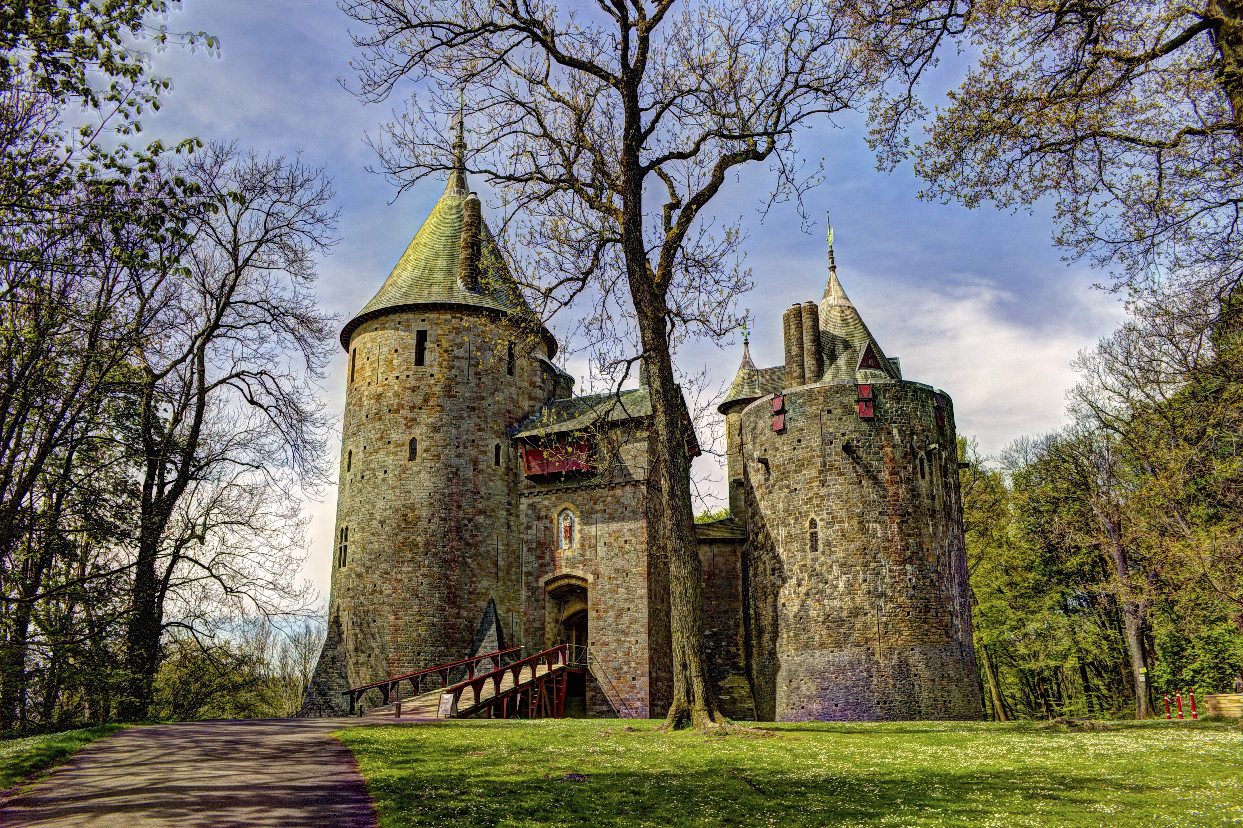 Castle dl. Замок Carondelet Castle, Бельгия. Замок Кастель Кох. Замок Кох Кардифф. Замок башня Уэльс.