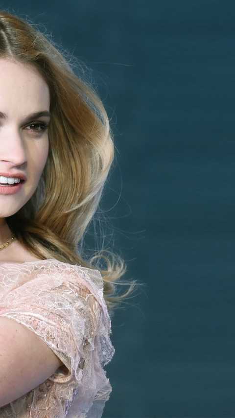 Download Wallpaper Smile Actress Blonde Gesture Beautiful Girl Lily James Positiv Section 